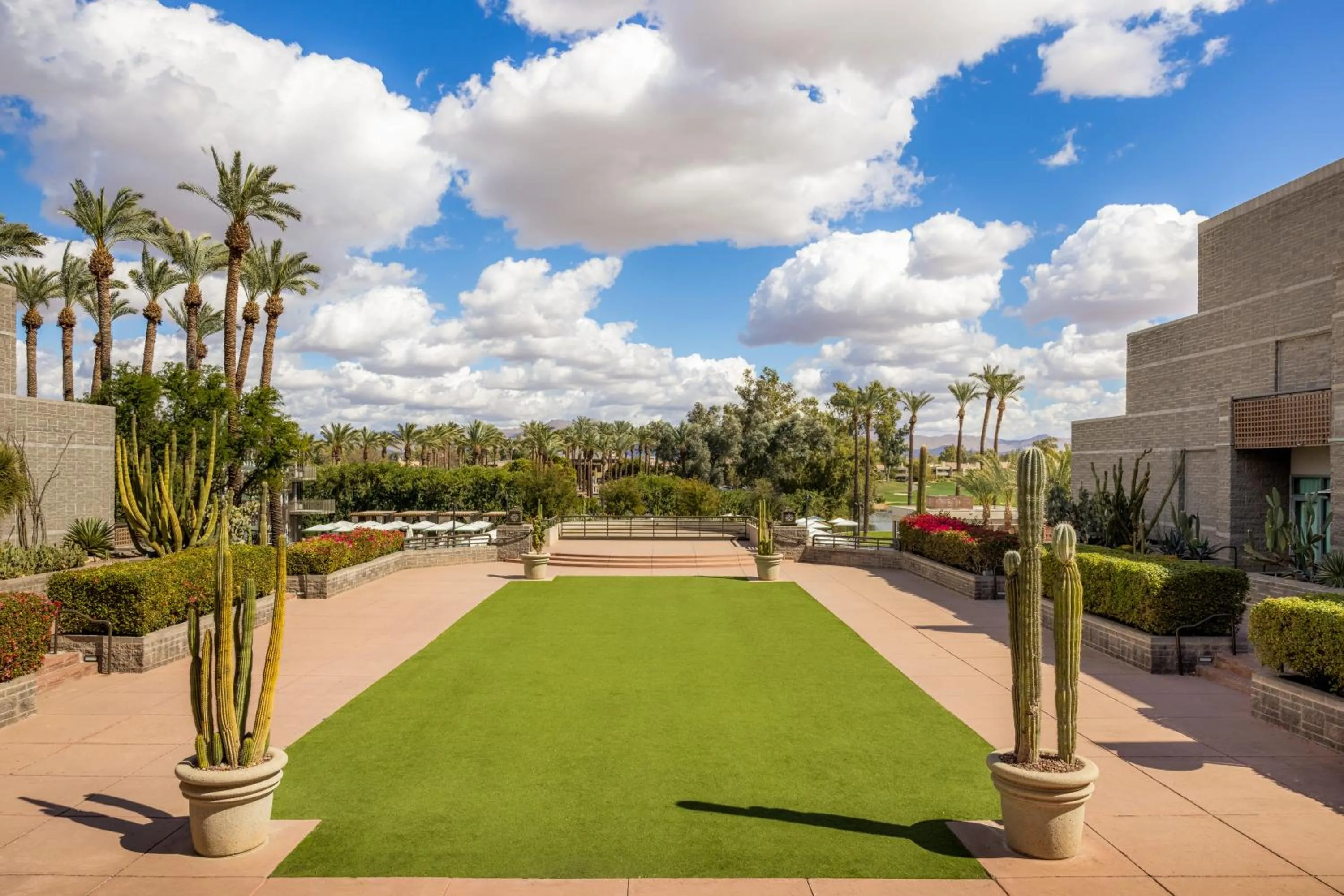 Garden in Grand Hyatt Scottsdale Resort