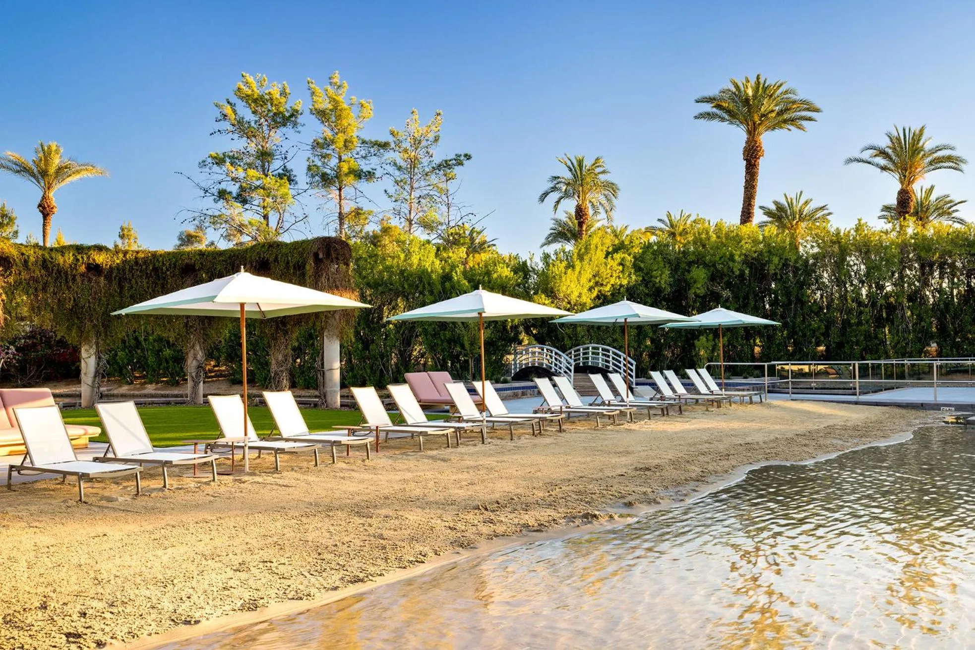 Beach in Grand Hyatt Scottsdale Resort