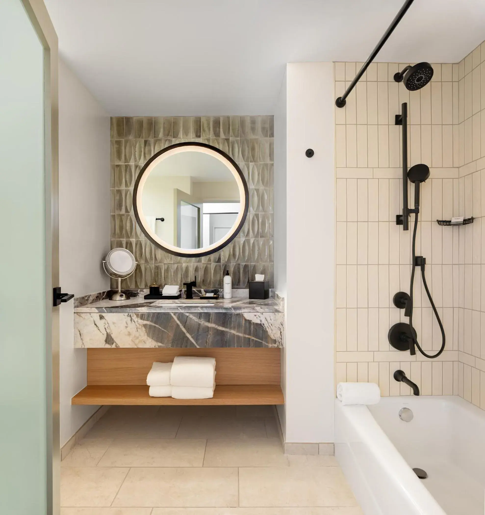 Queen Room with Two Queen Beds in Grand Hyatt Scottsdale Resort Queen Room with Two Queen Beds in Grand Hyatt Scottsdale Resort