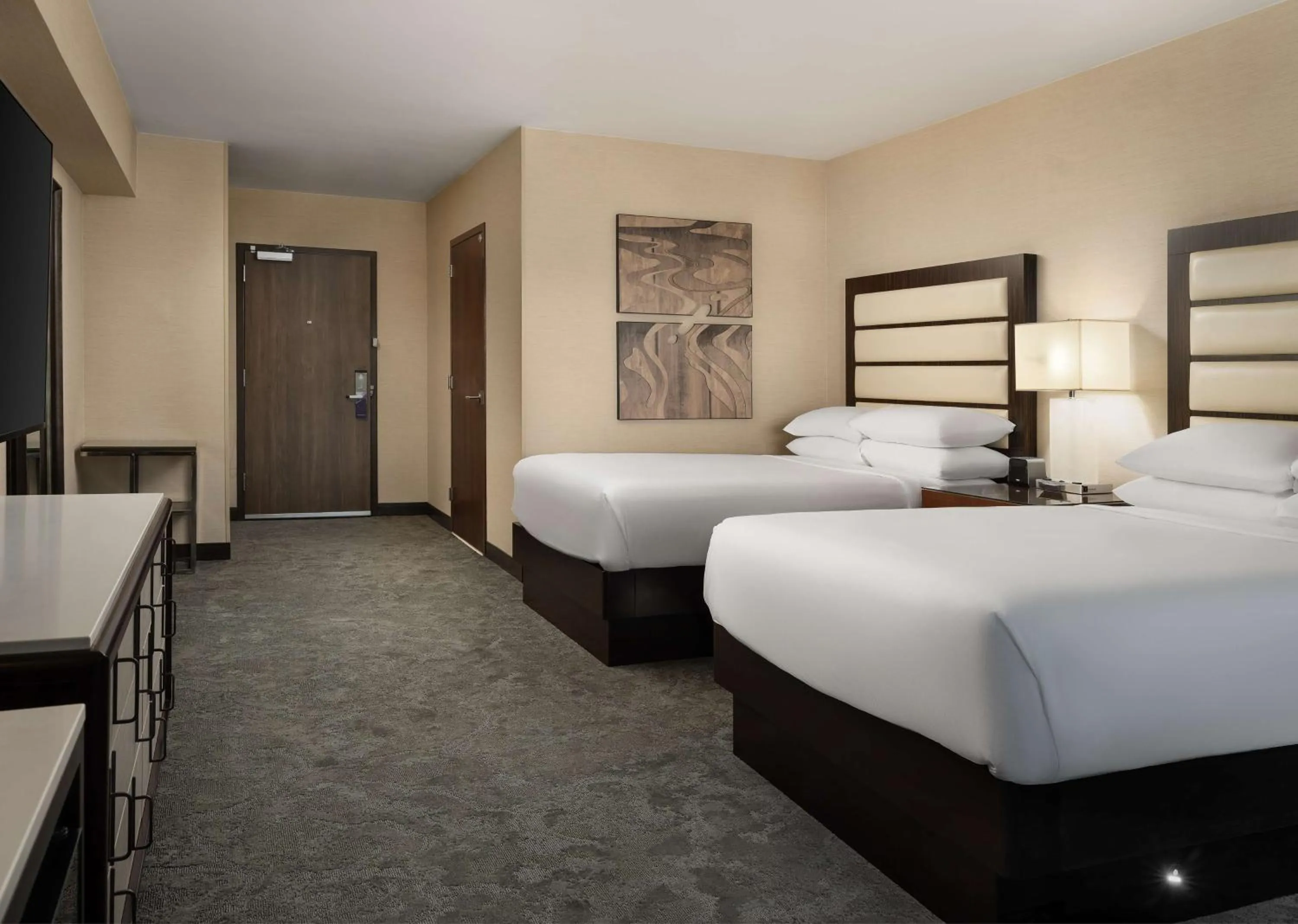 Bedroom, Bed in Hyatt Regency Sacramento