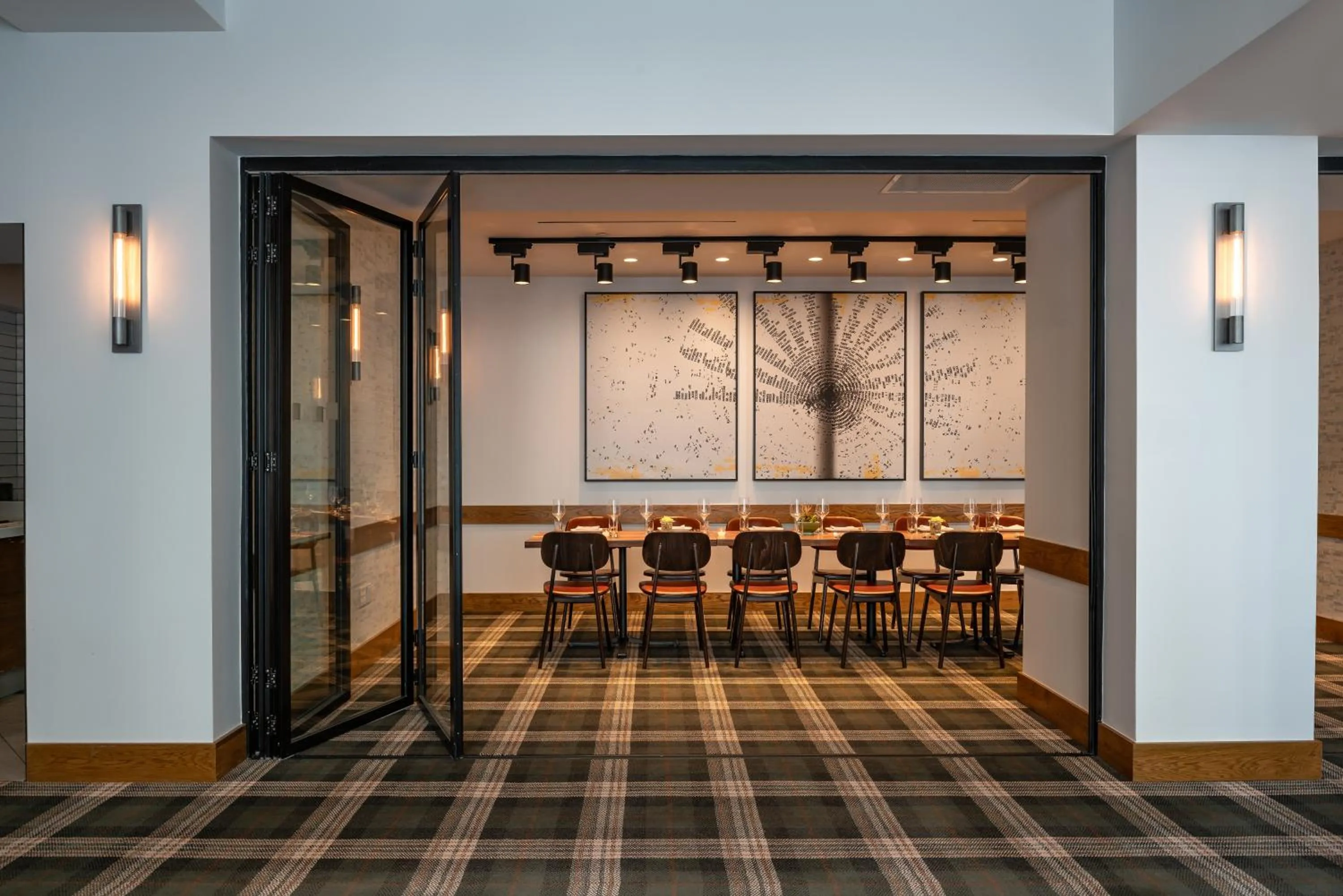 Restaurant/places to eat in Grand Hyatt Denver