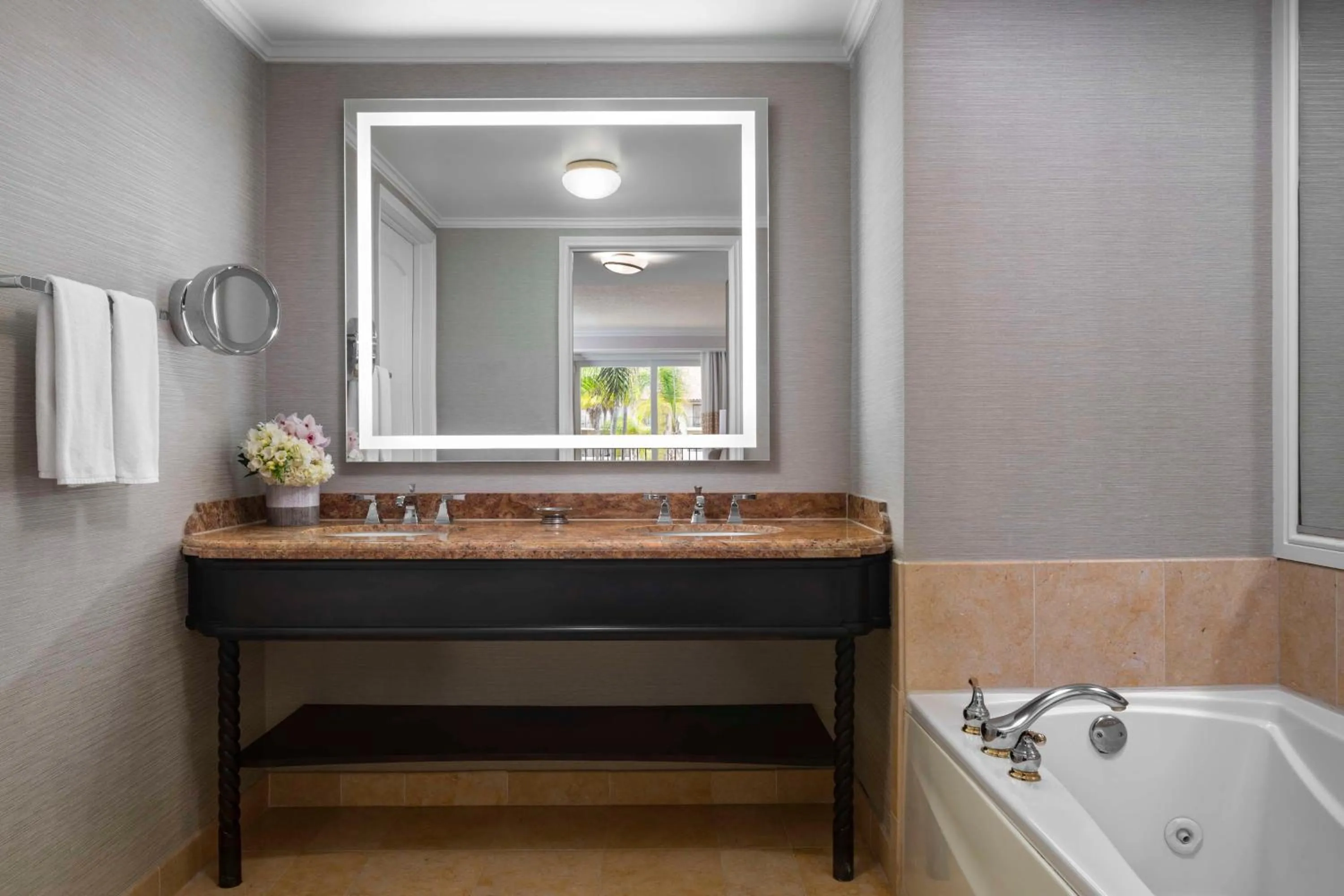 Bathroom in Hyatt Regency Huntington Beach Resort and Spa