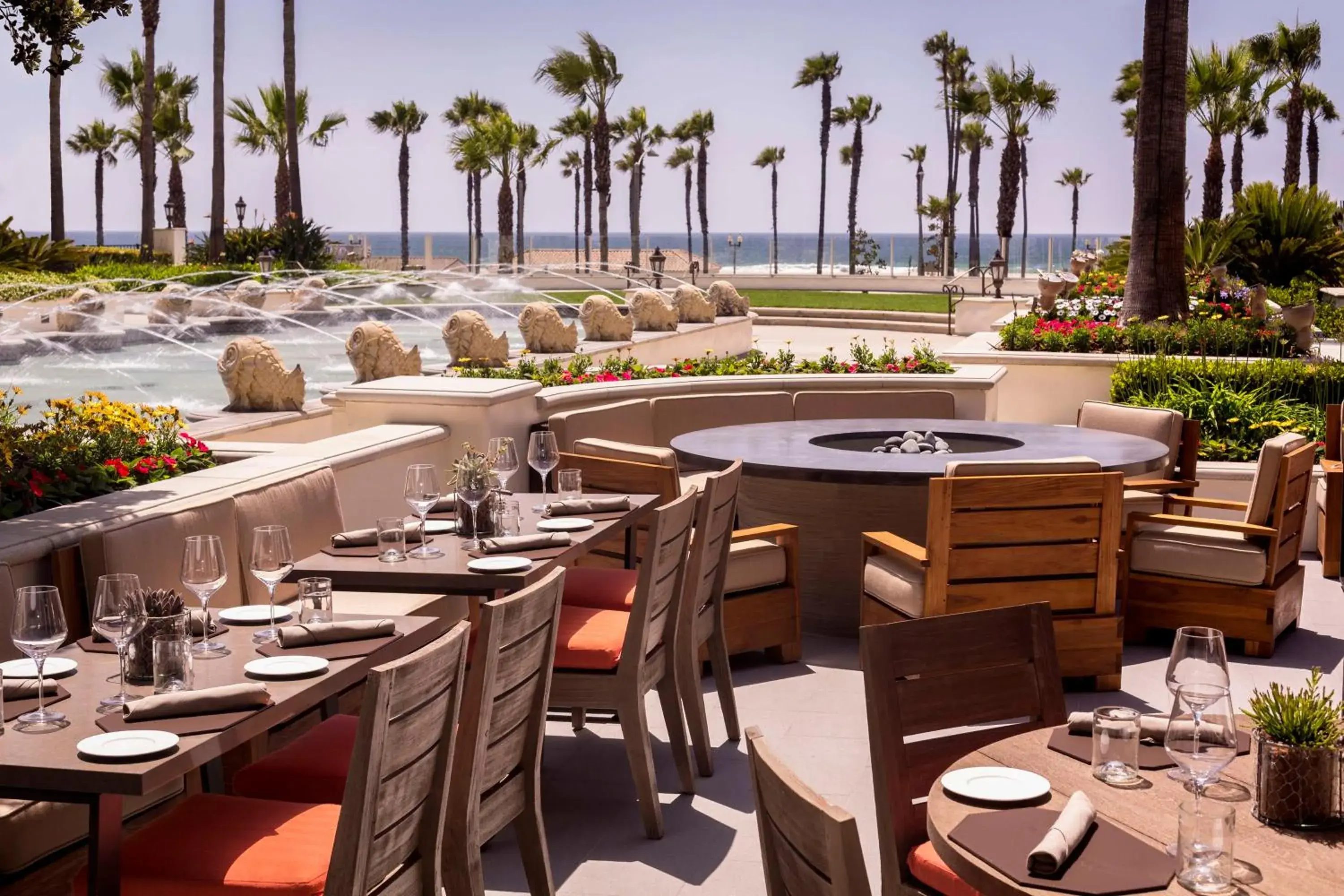 Restaurant/places to eat in Hyatt Regency Huntington Beach Resort and Spa Restaurant/places to eat in Hyatt Regency Huntington Beach Resort and Spa