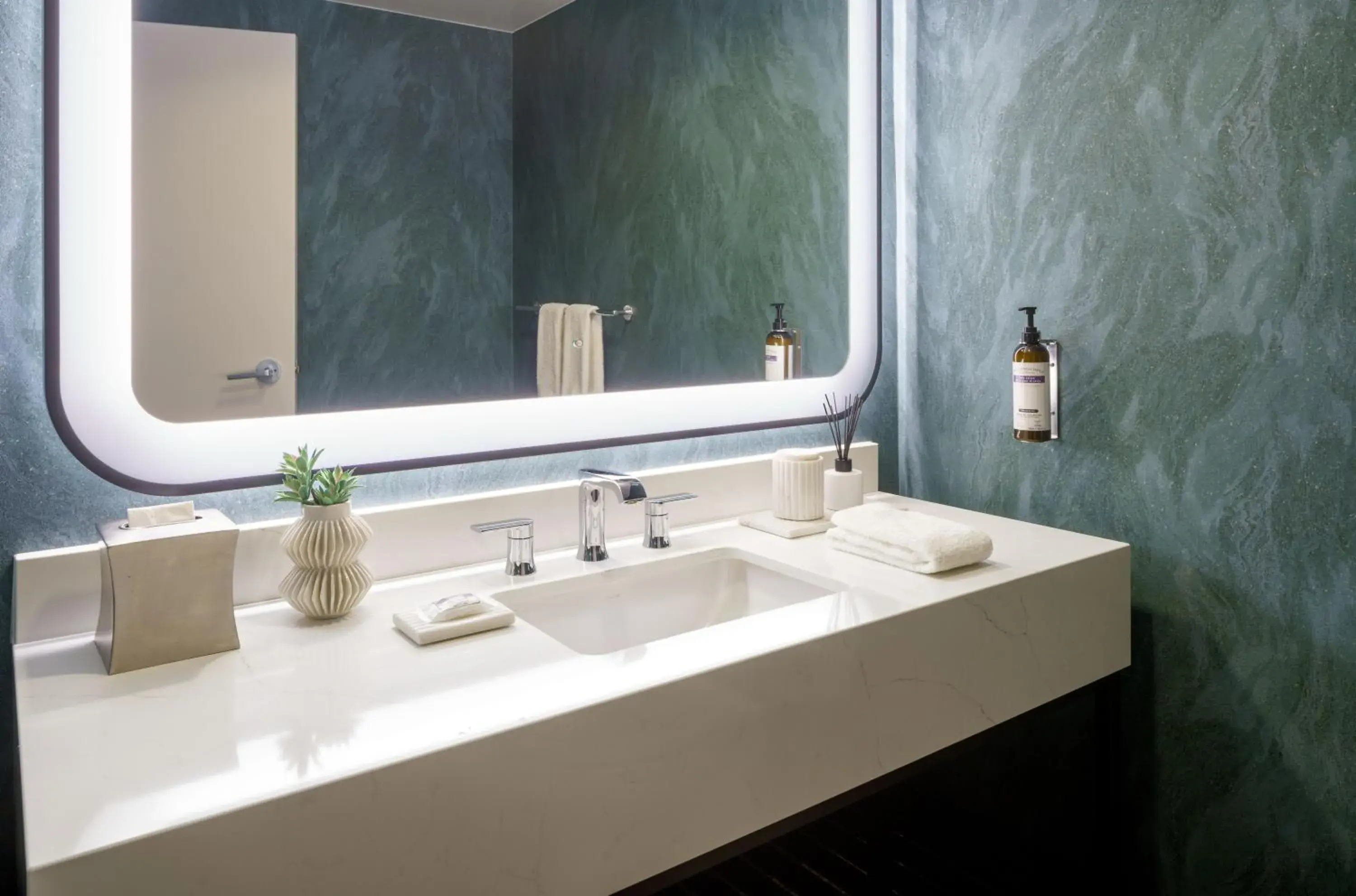 Suite in Hyatt Regency Reston Suite in Hyatt Regency Reston