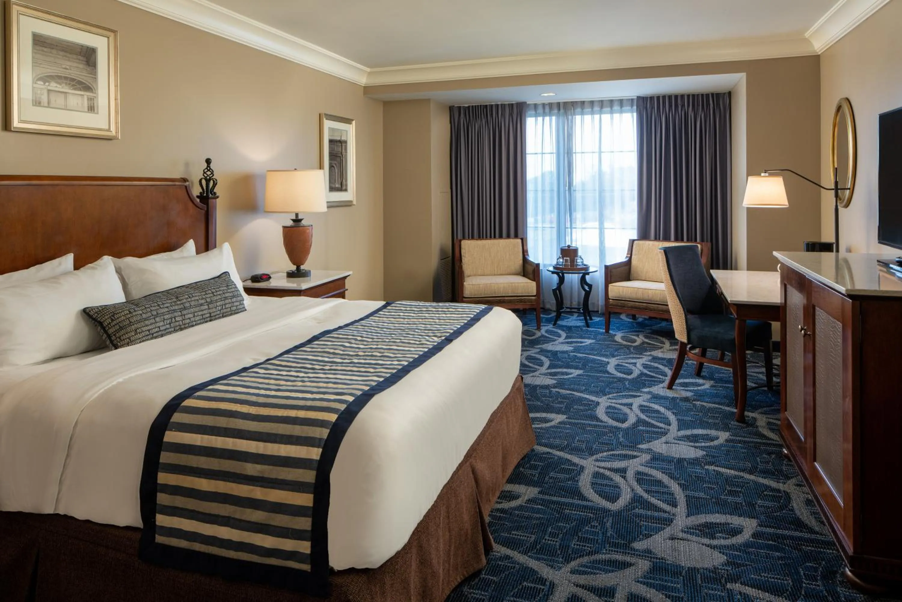Bed in Paragon Casino Resort