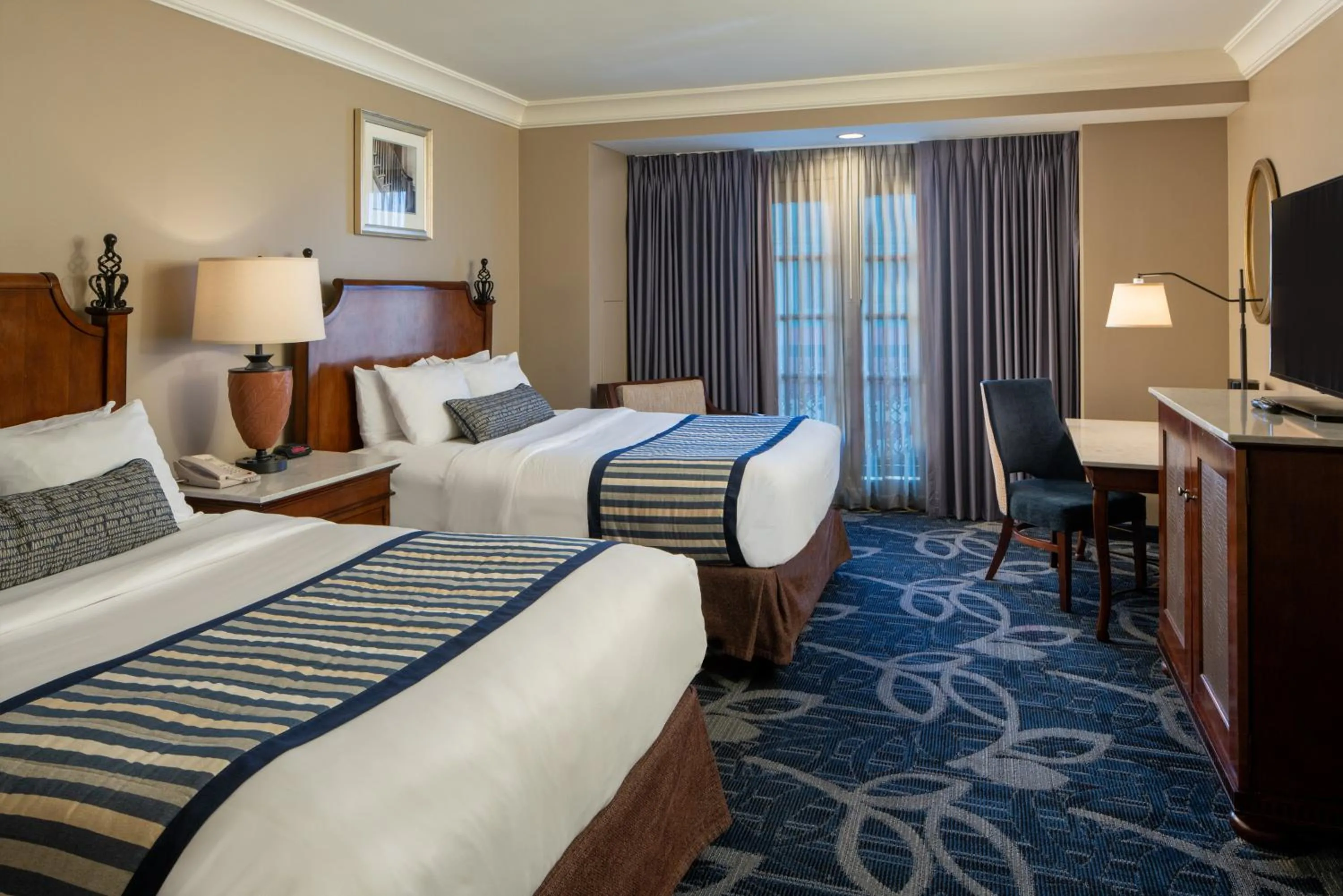 Bed in Paragon Casino Resort