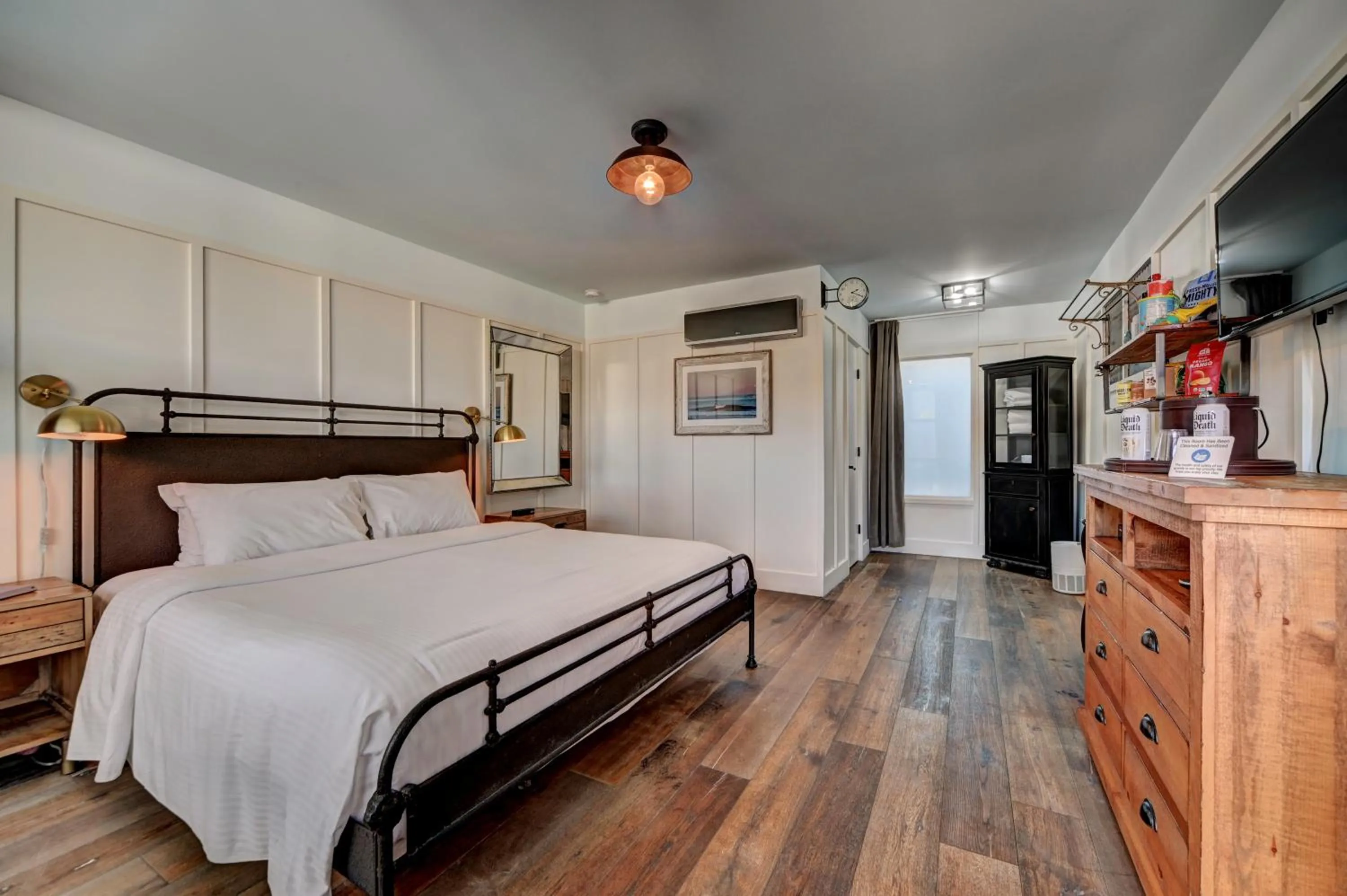 Bedroom, Bed in The Montauk Beach House