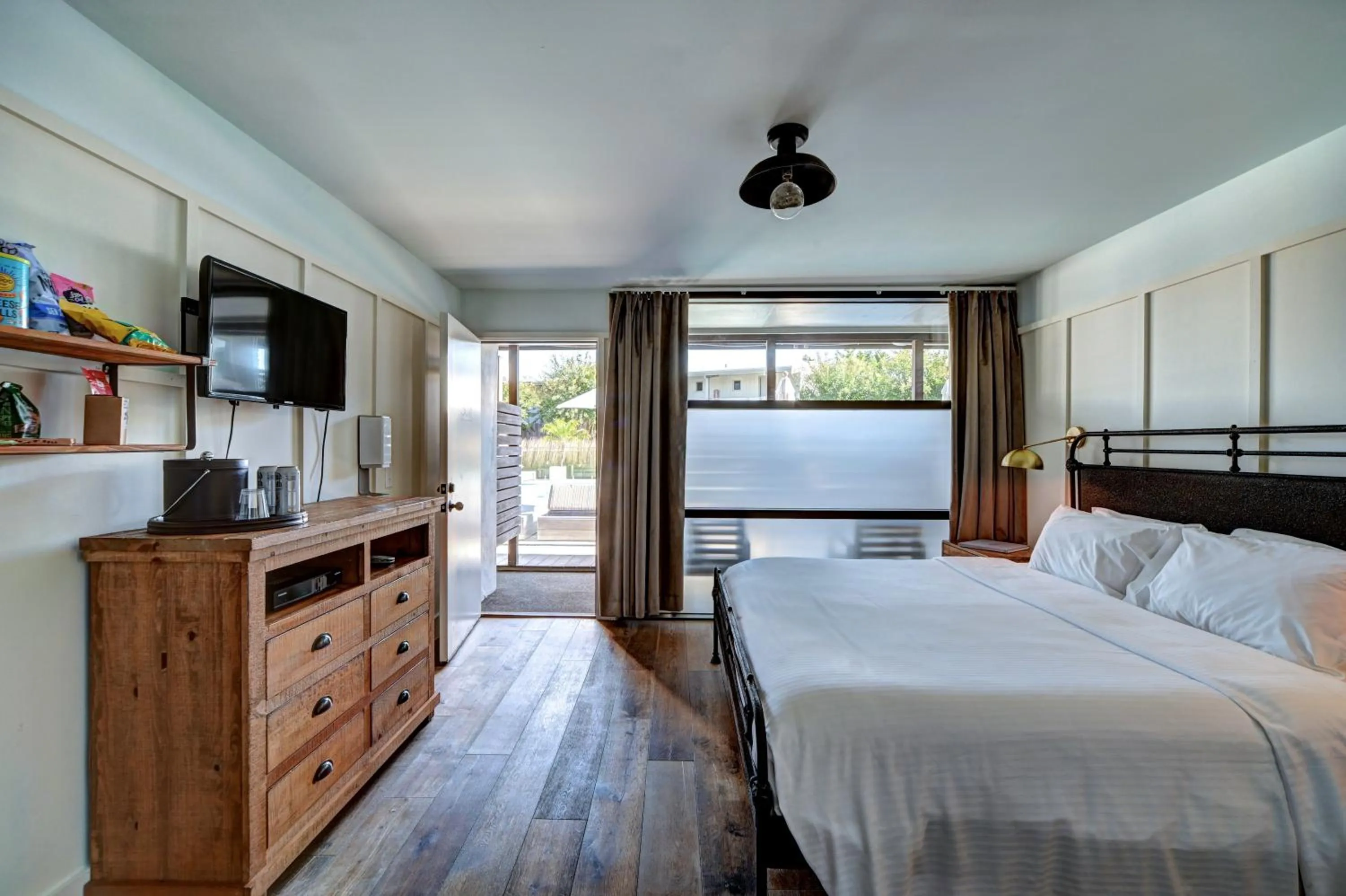 Bed in The Montauk Beach House