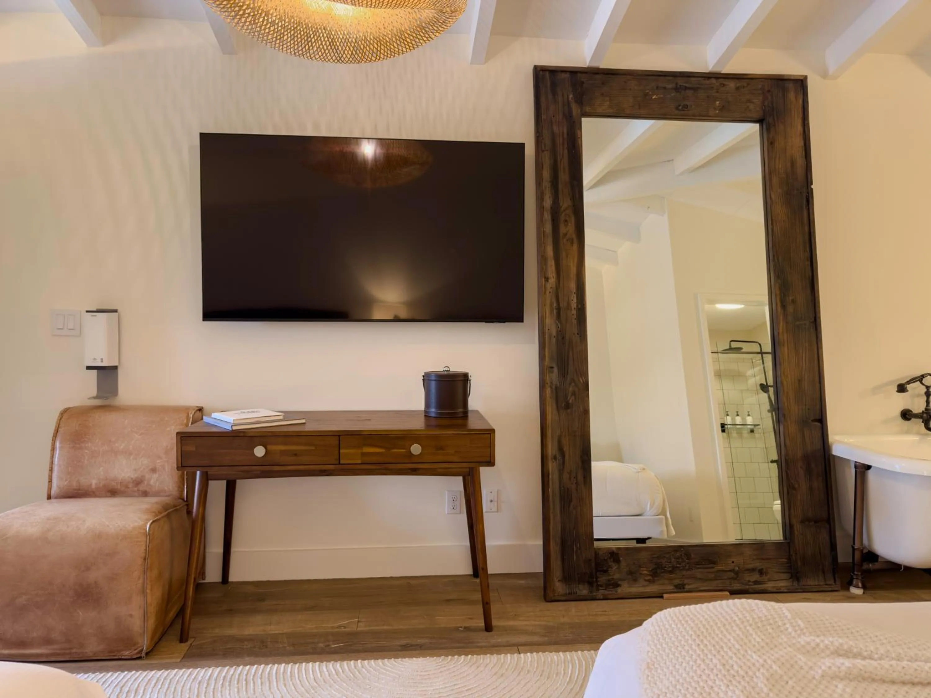 Bed in The Montauk Beach House