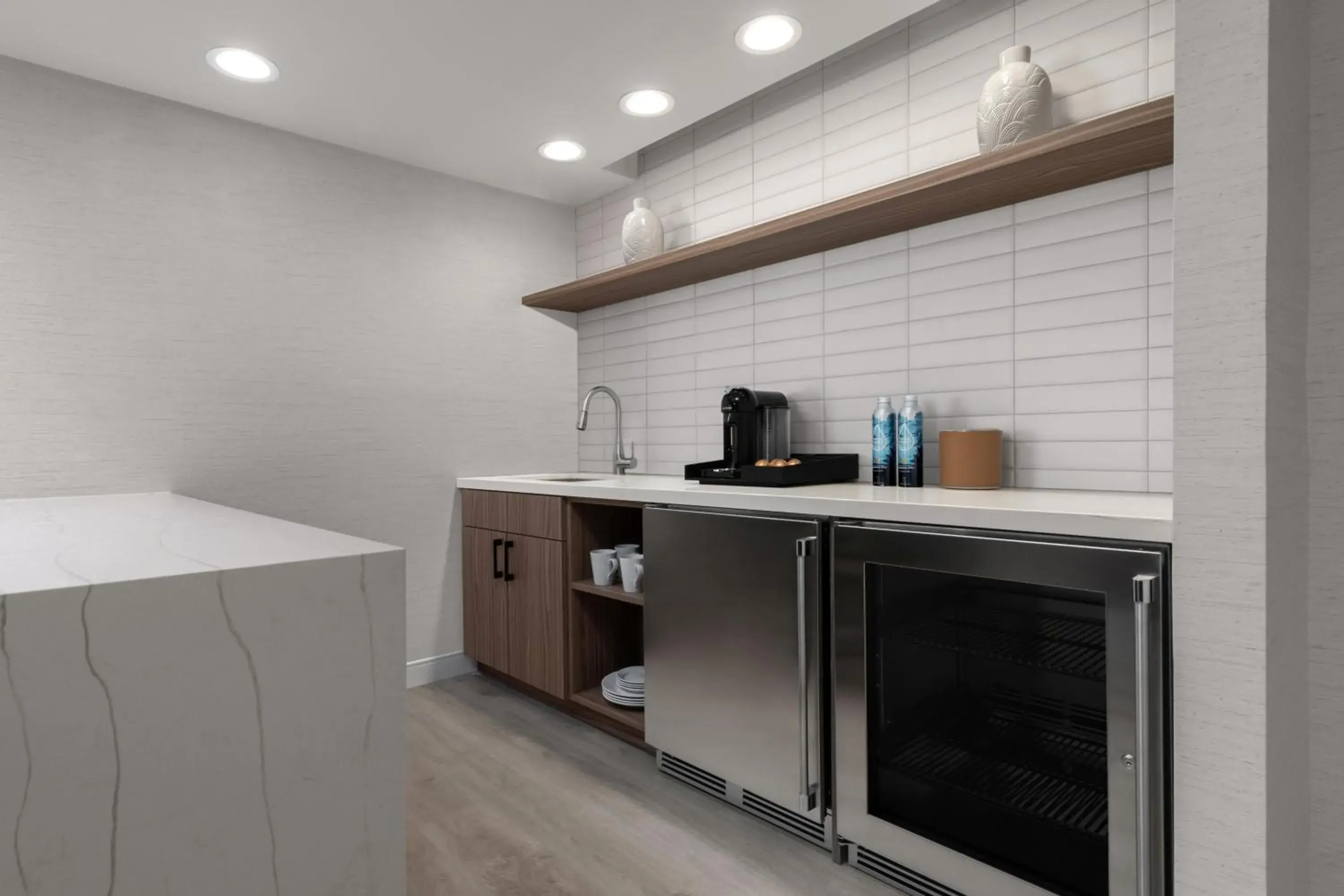 Suite in Hyatt Regency Irvine Suite in Hyatt Regency Irvine