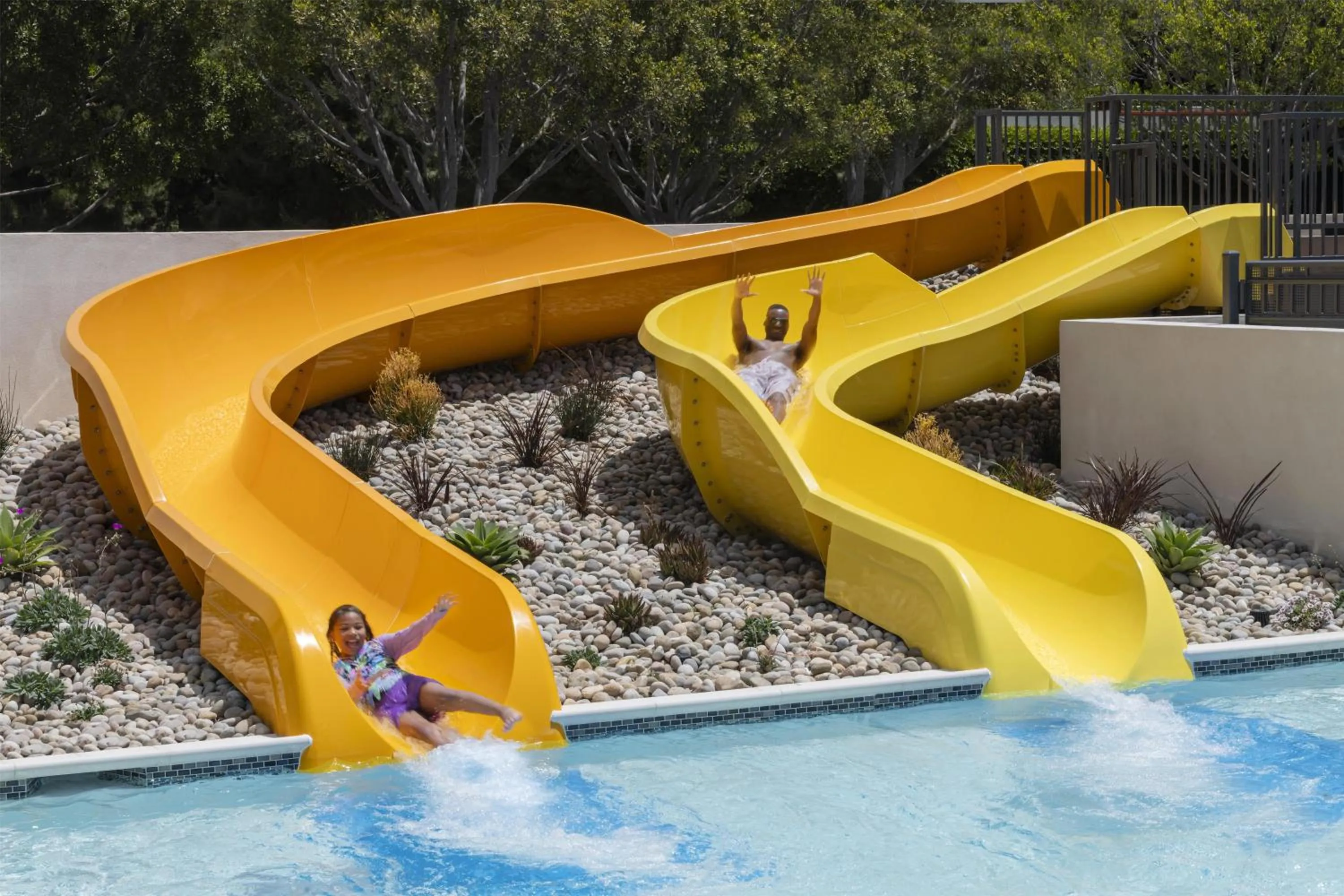 Swimming pool in Hyatt Regency Irvine