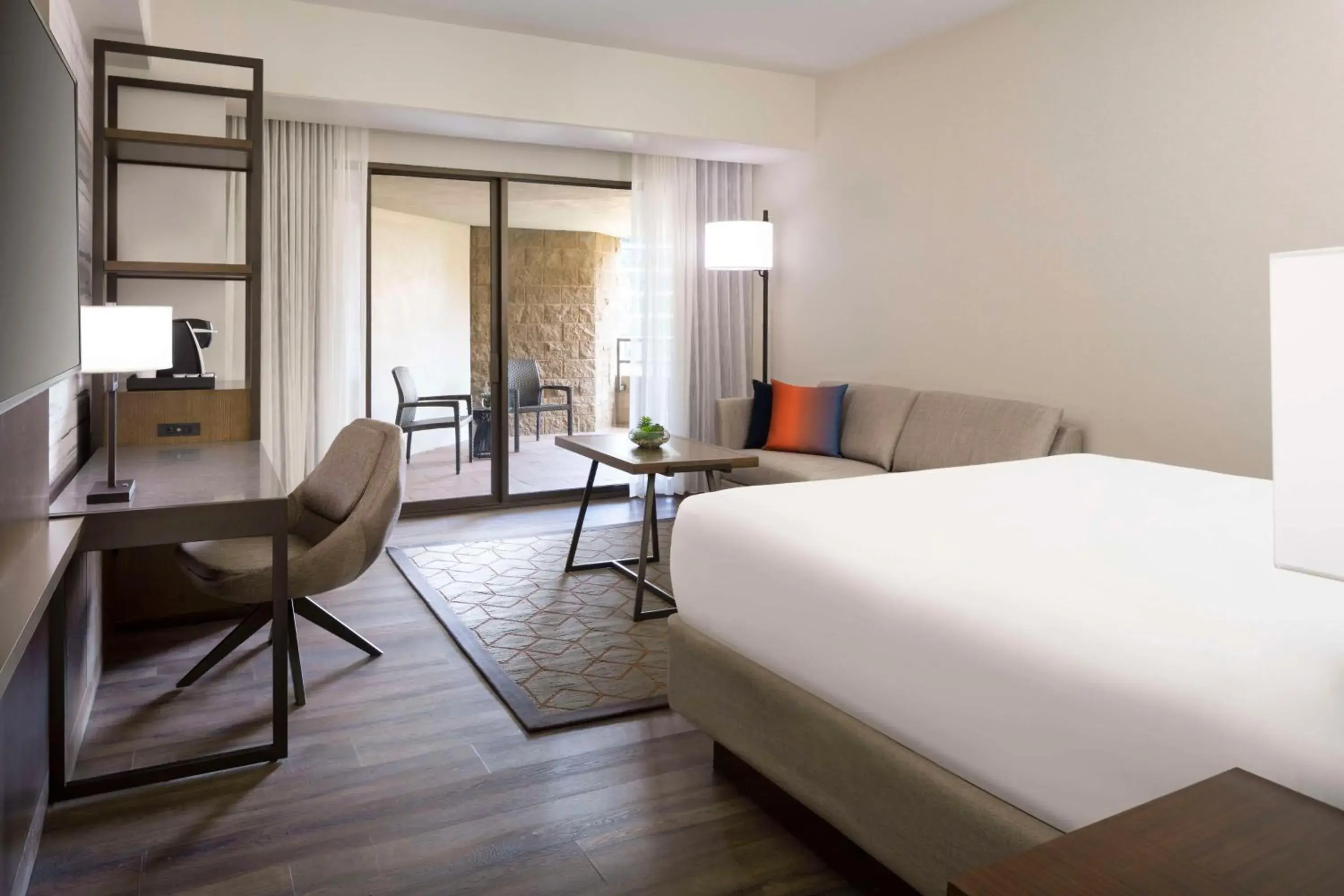 Bedroom, Bed in Hyatt Regency Phoenix Downtown Bedroom, Bed in Hyatt Regency Phoenix Downtown