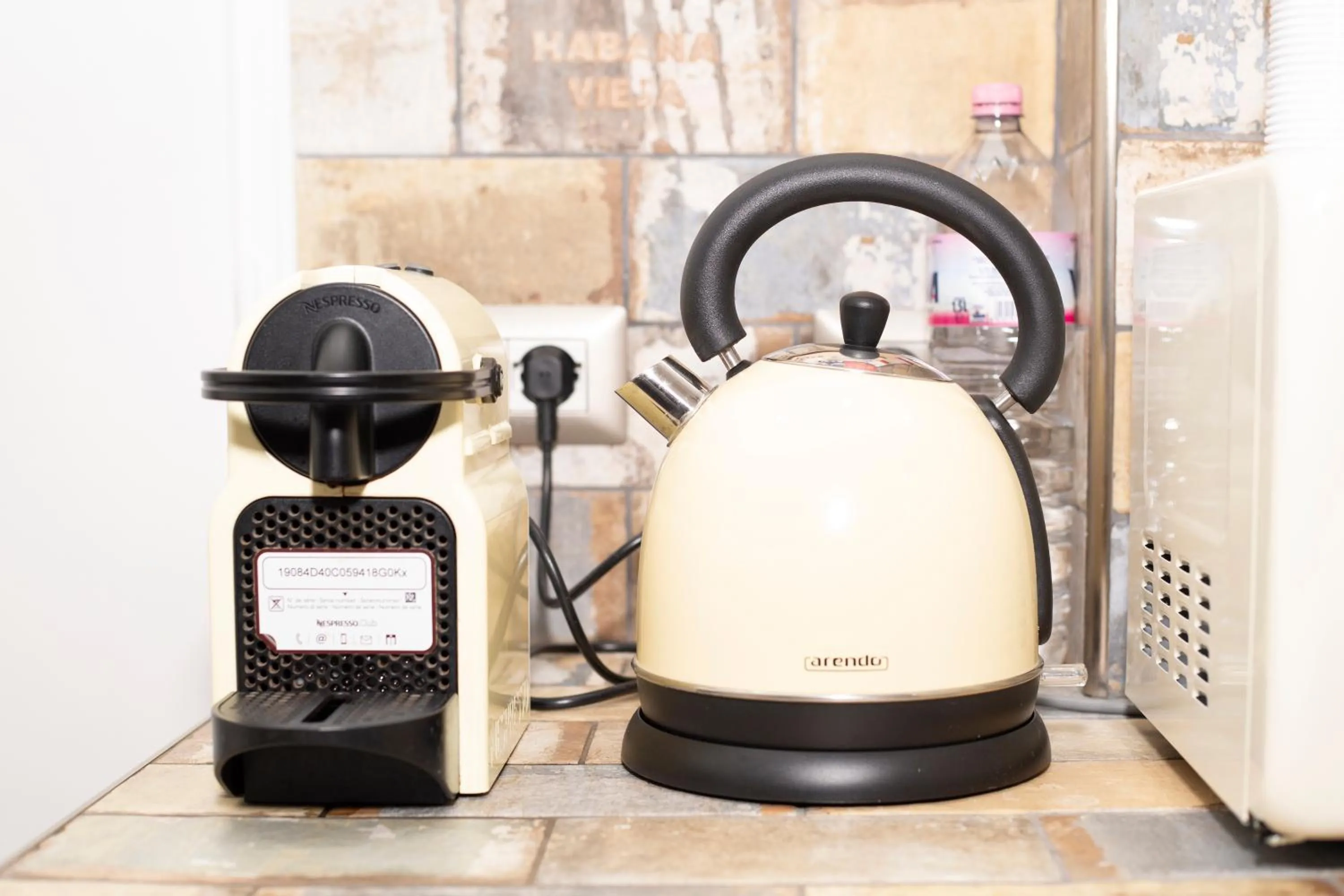 Coffee/tea facilities in ViOletta