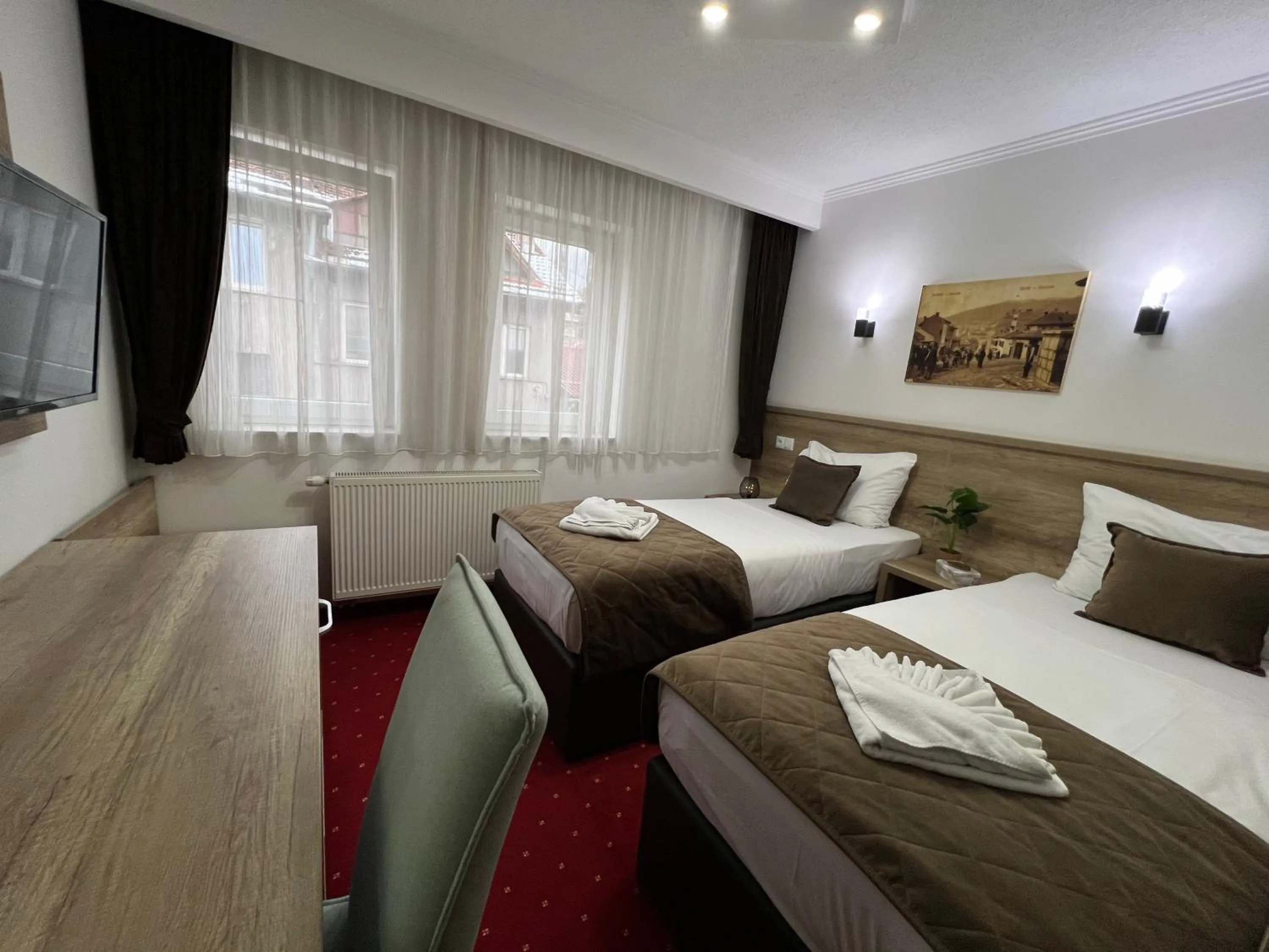 TV and multimedia, Bed in Hotel Nacional Free Parking