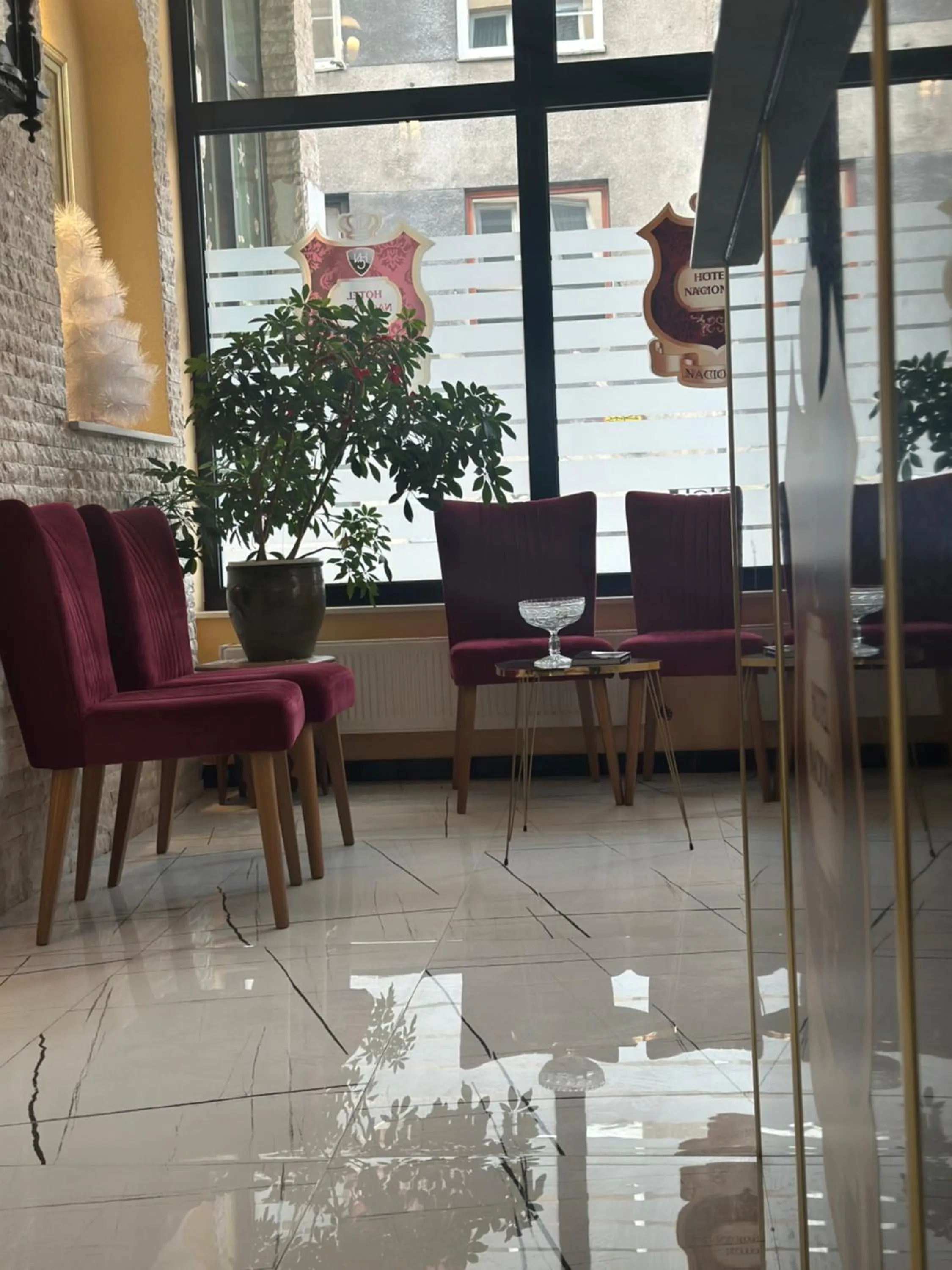 Lobby or reception in Hotel Nacional Free Parking