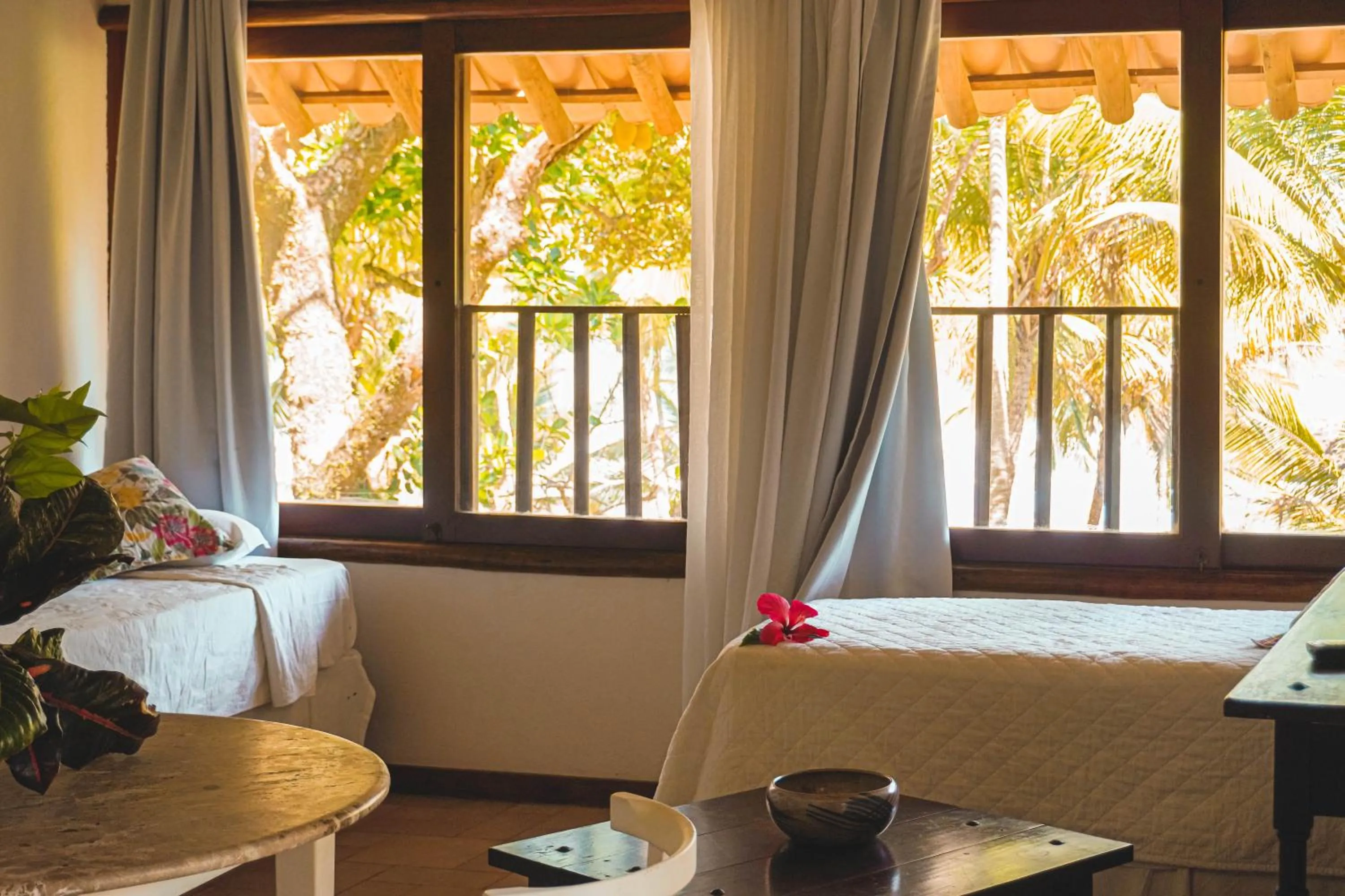 Property building, Bed in São José Beach Club & Hotel