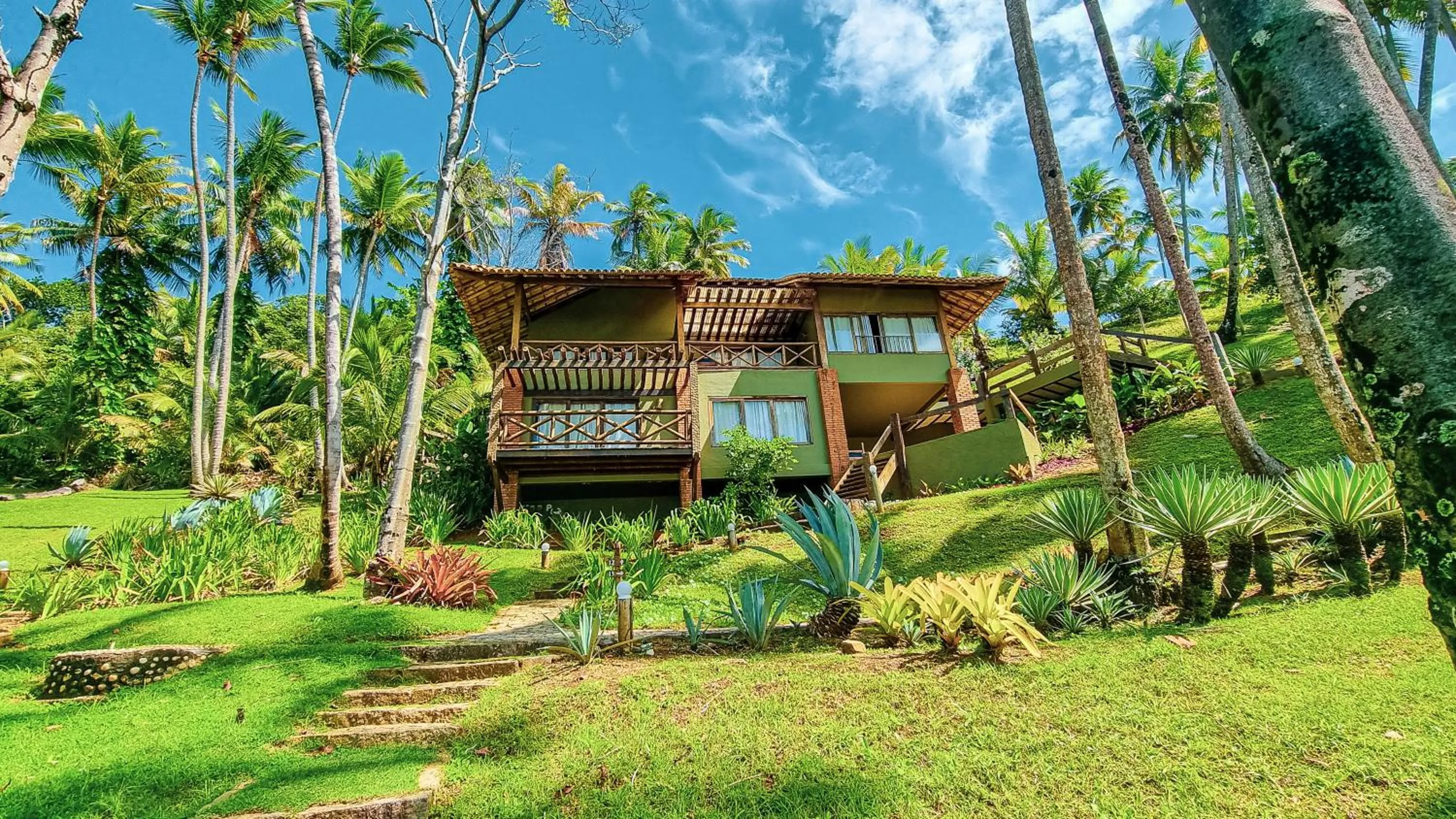 Property building in São José Beach Club & Hotel