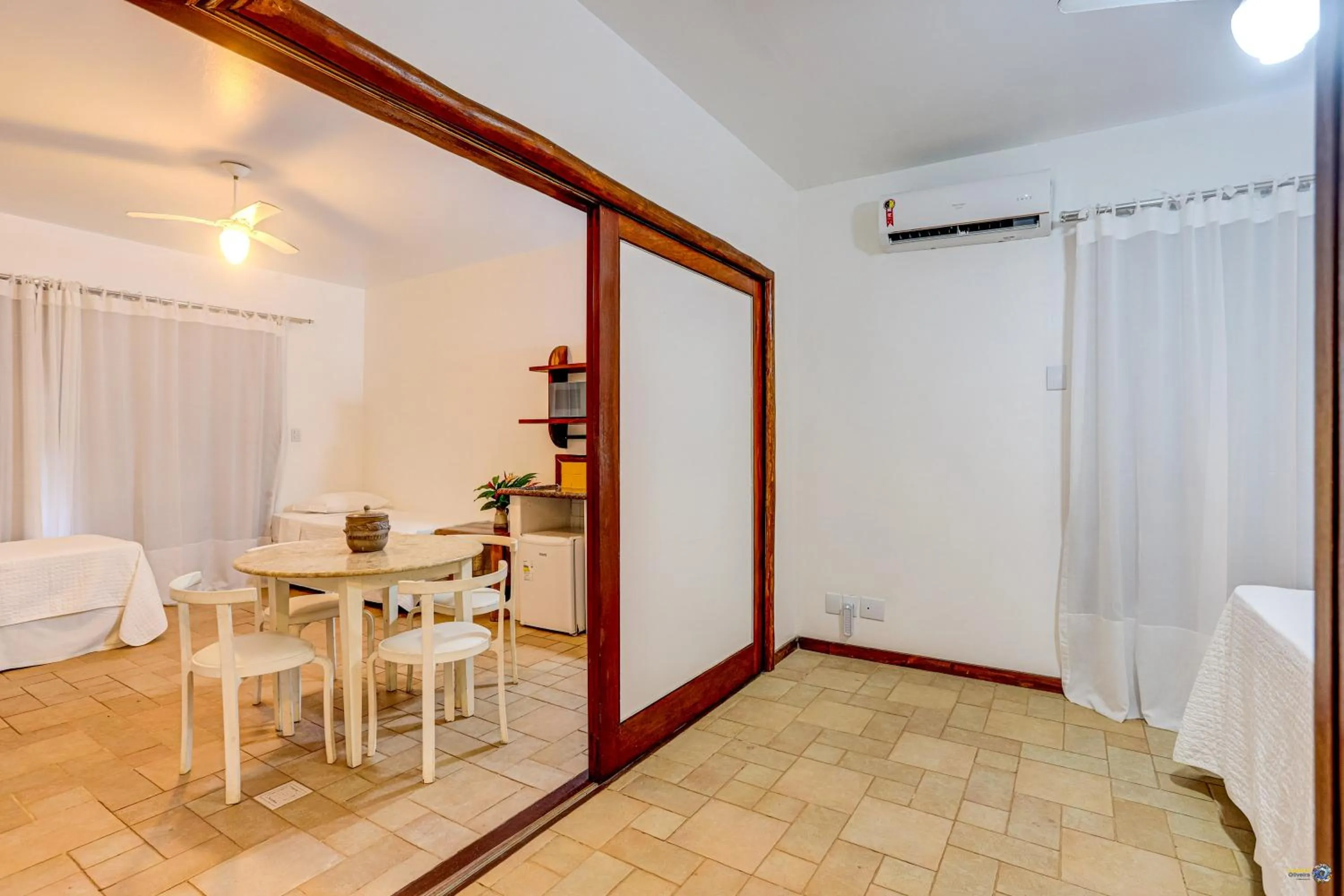 Seating area, Bed in São José Beach Club & Hotel