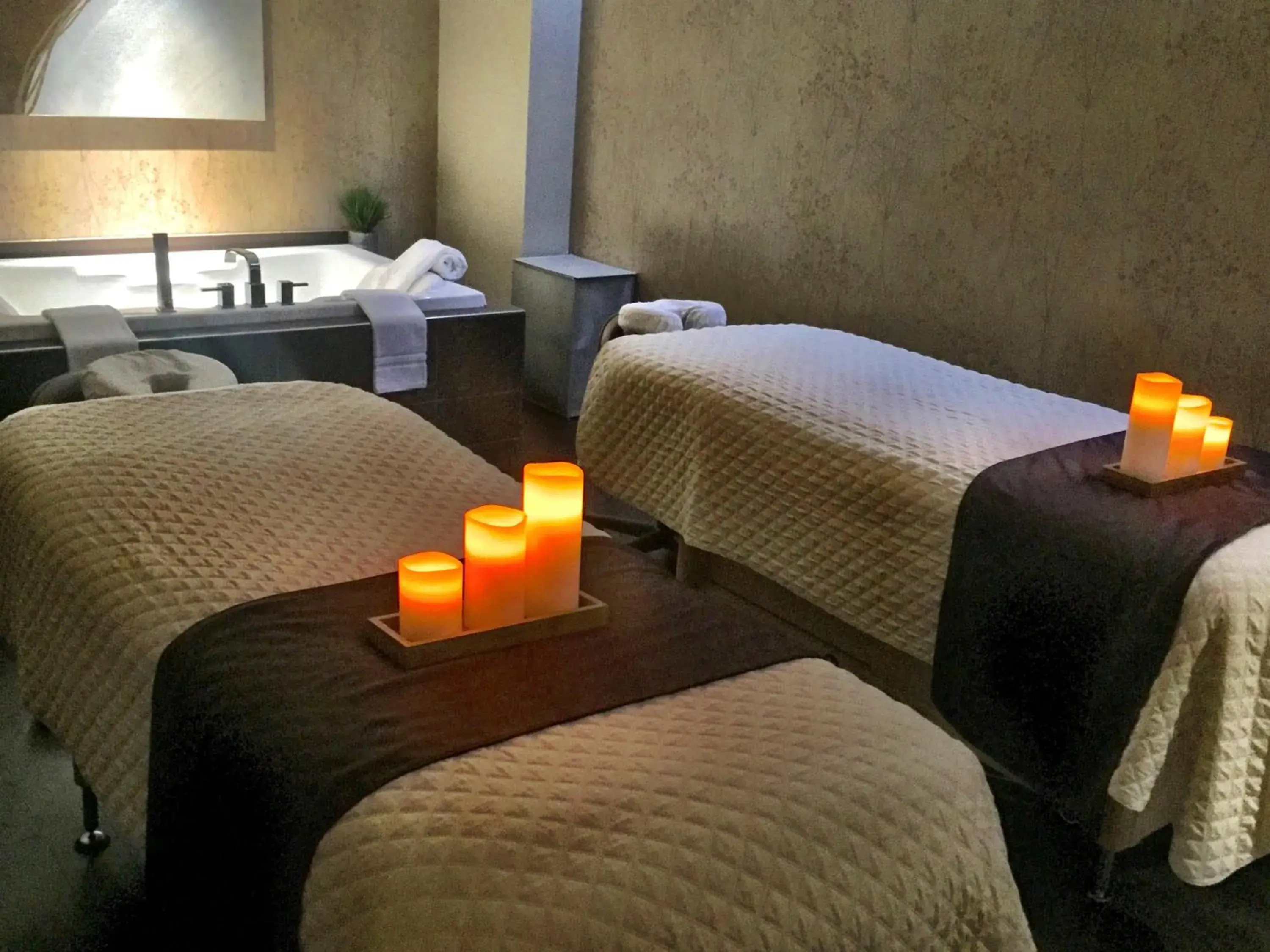 Spa and wellness centre/facilities, Bed in Golden Nugget Biloxi Spa and wellness centre/facilities, Bed in Golden Nugget Biloxi