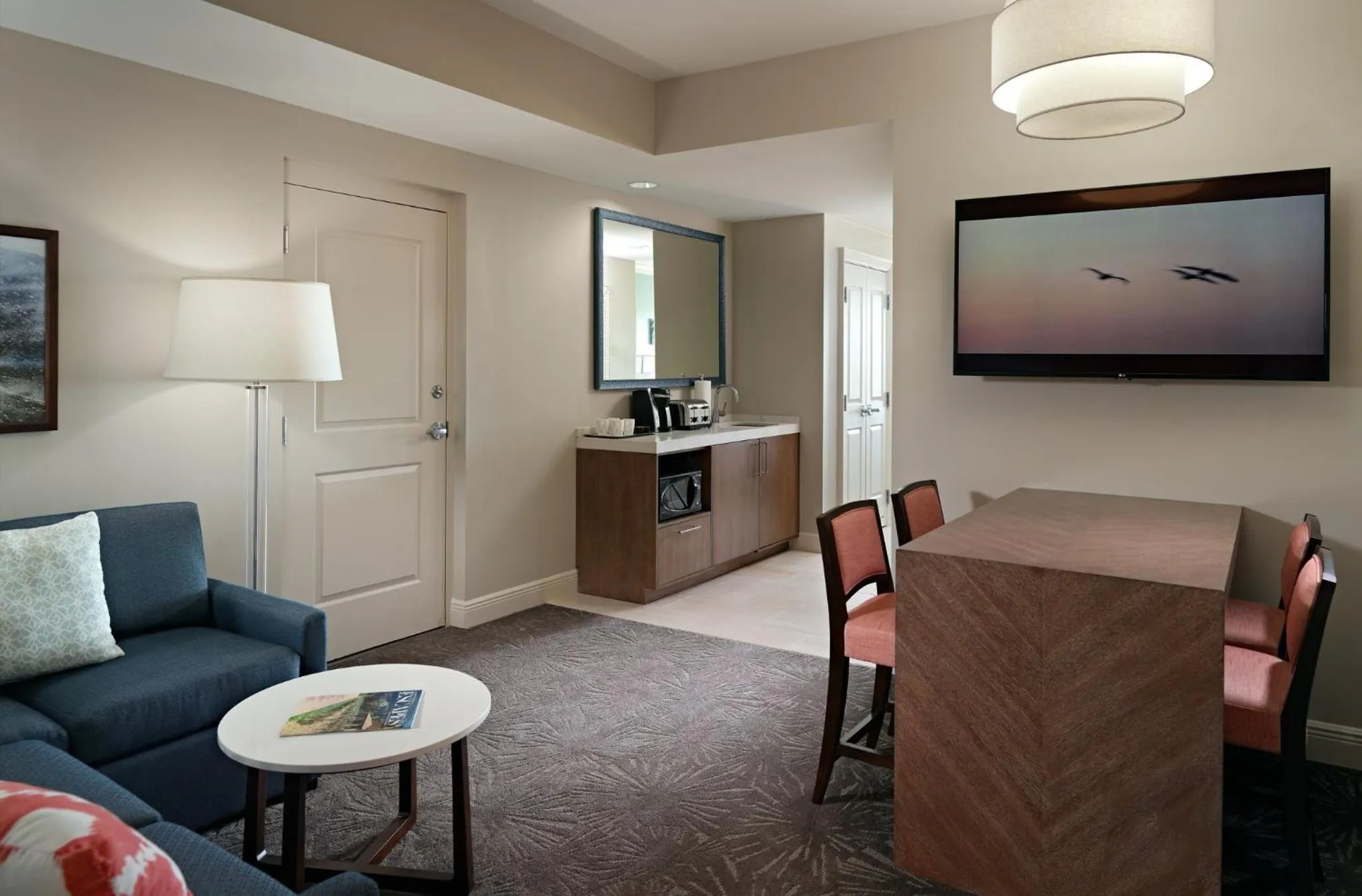 Photo of the whole room in Omni Orlando Resort at Championsgate