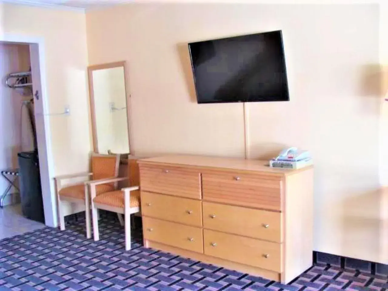 King Room - Smoking in Budget Inn Conway King Room - Smoking in Budget Inn Conway