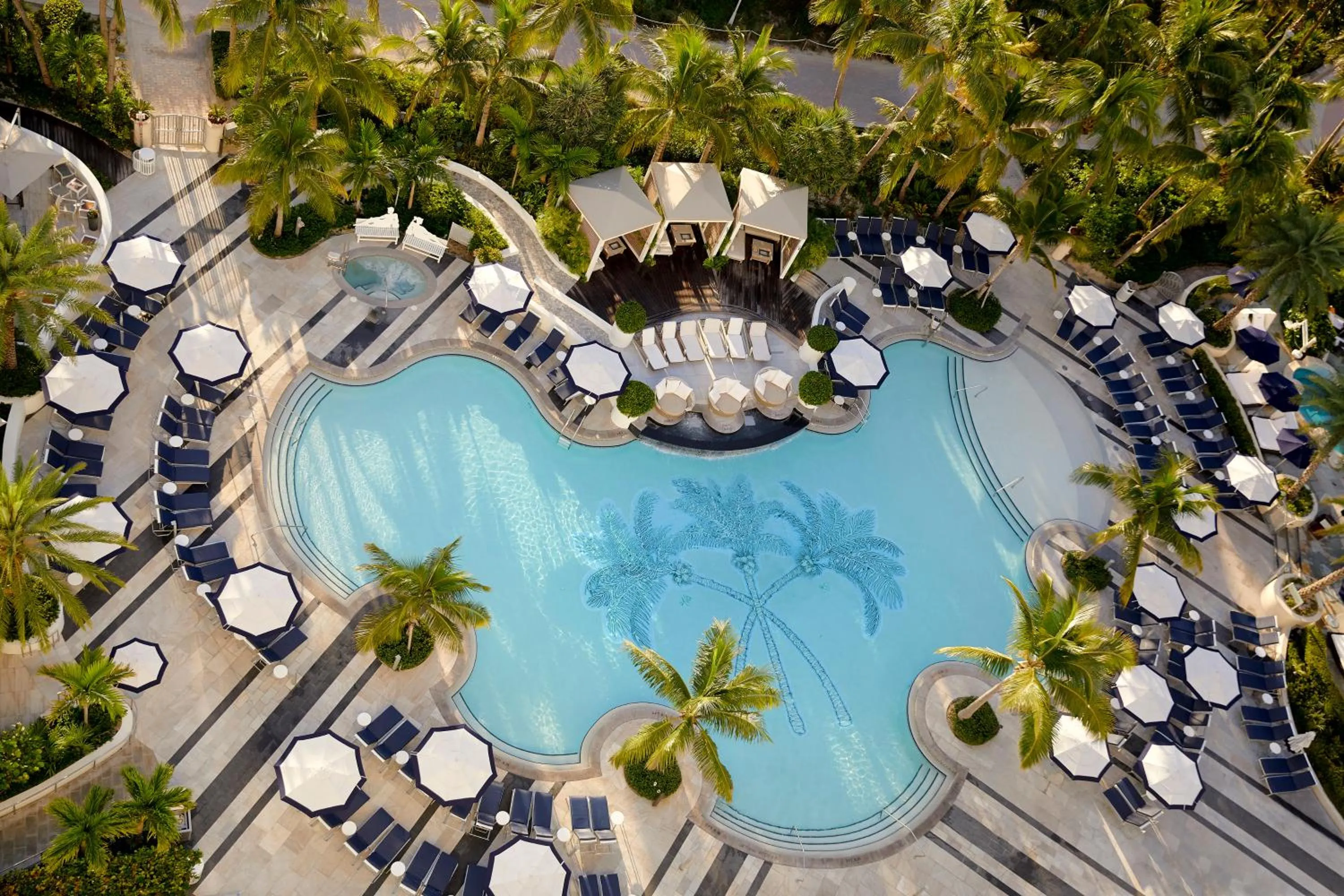 Bird's eye view in Loews Miami Beach Hotel