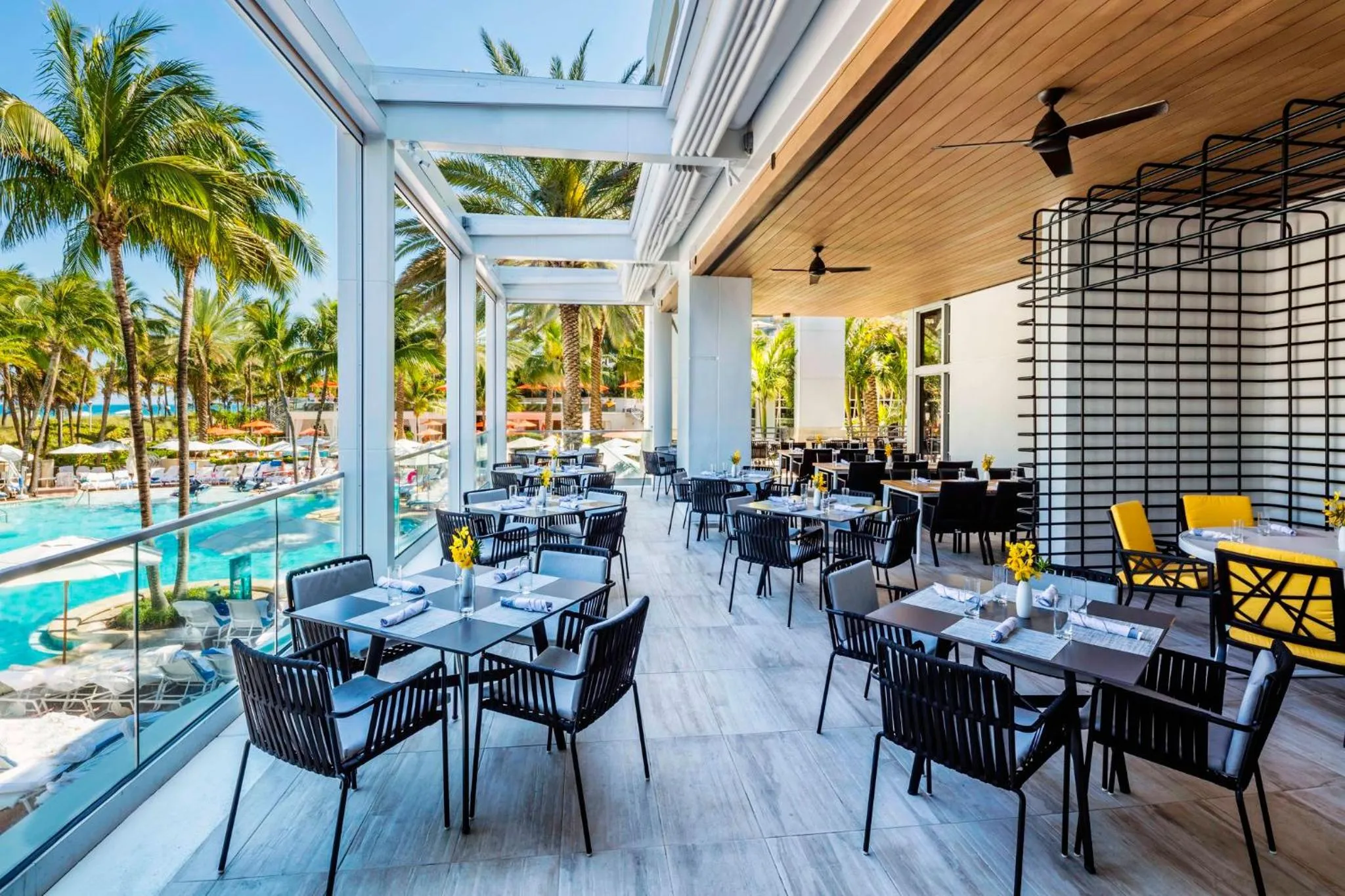 Restaurant/places to eat in Loews Miami Beach Hotel