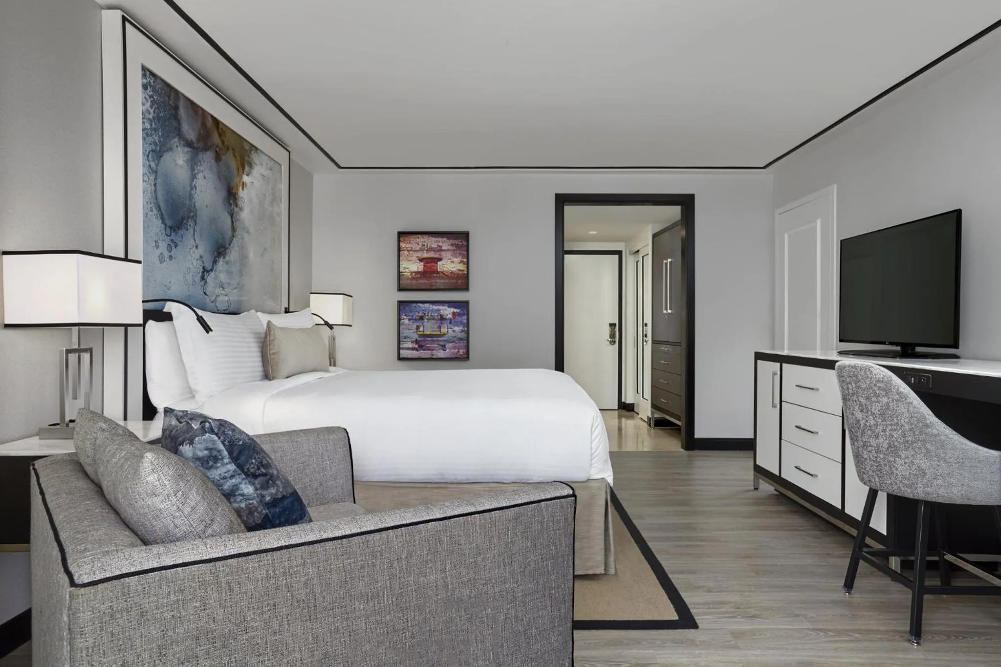 King Room with City Skyline View in Loews Miami Beach Hotel