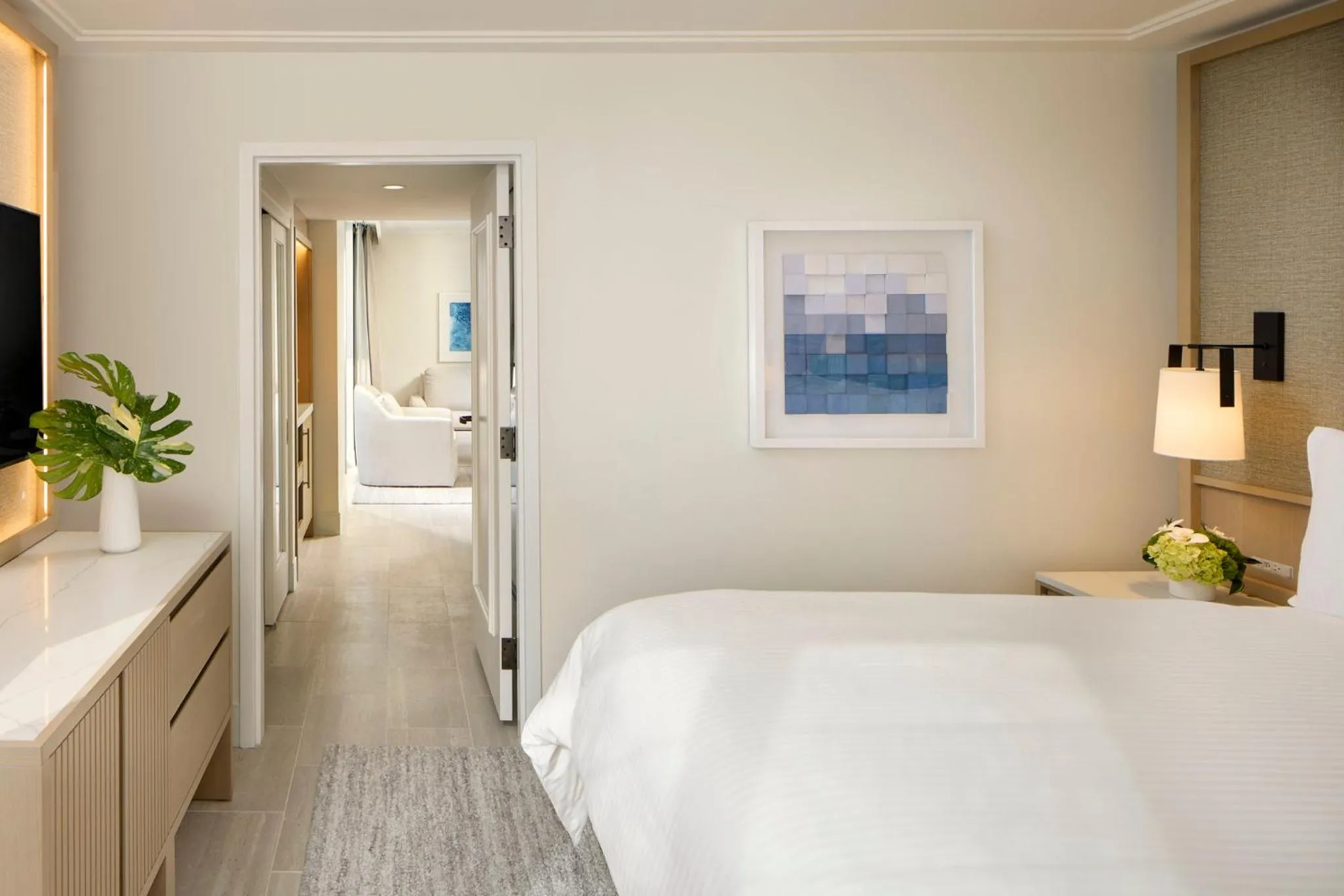 Bedroom, Bed in Loews Miami Beach Hotel