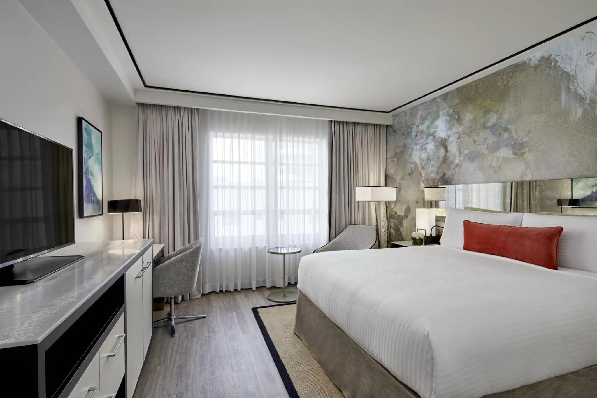 Photo of the whole room, Bed in Loews Miami Beach Hotel