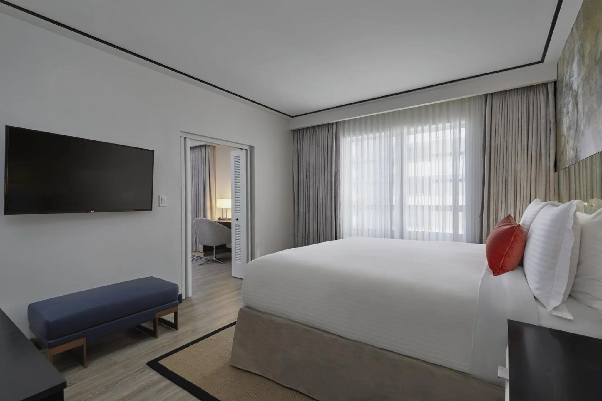 Photo of the whole room, Bed in Loews Miami Beach Hotel