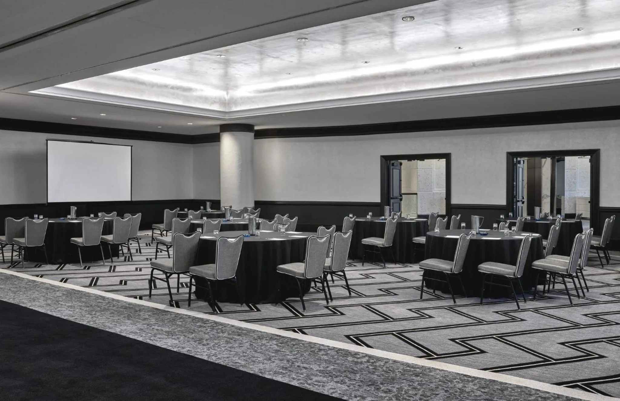 Meeting/conference room in Loews Miami Beach Hotel