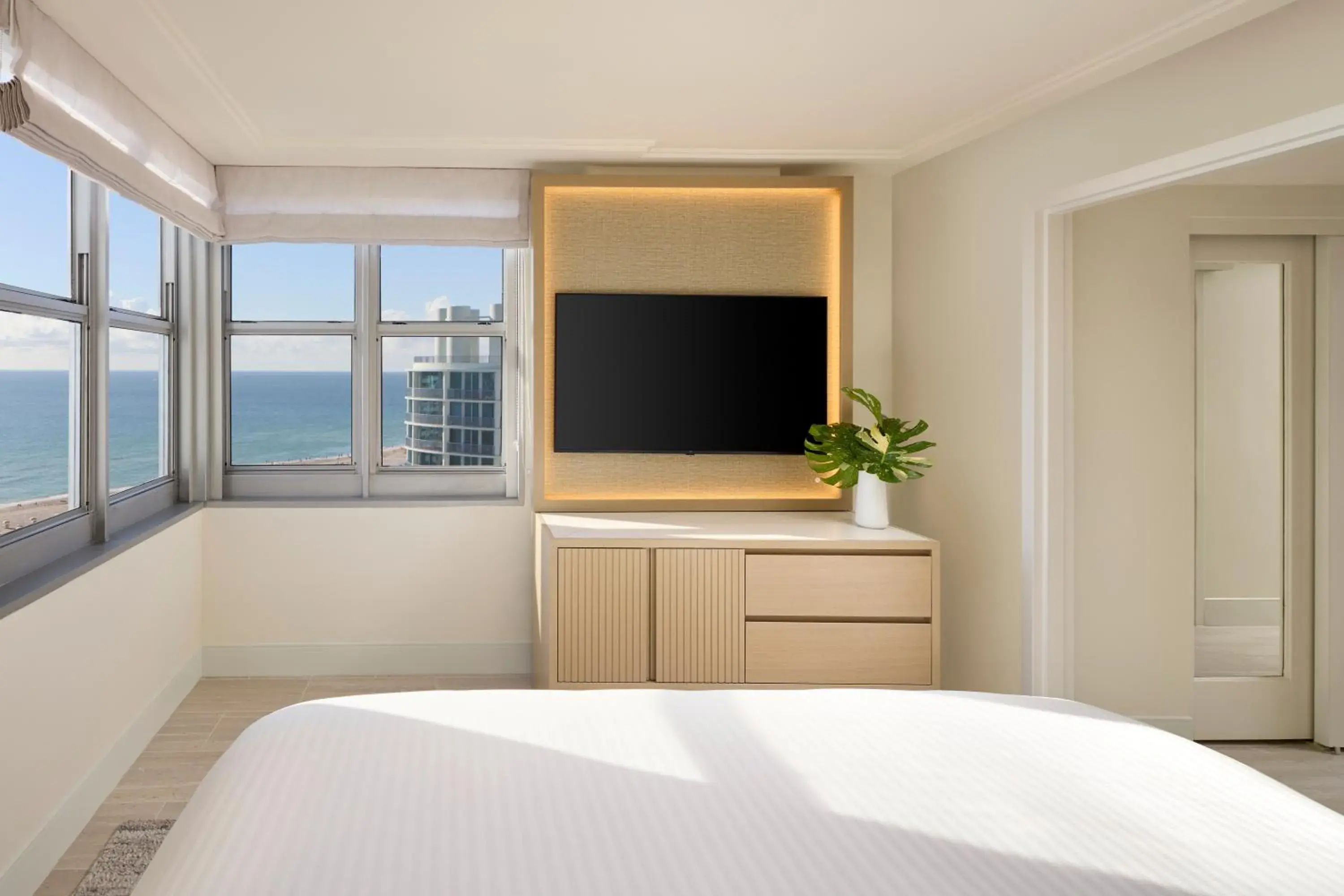 View (from property/room), Bed in Loews Miami Beach Hotel View (from property/room), Bed in Loews Miami Beach Hotel