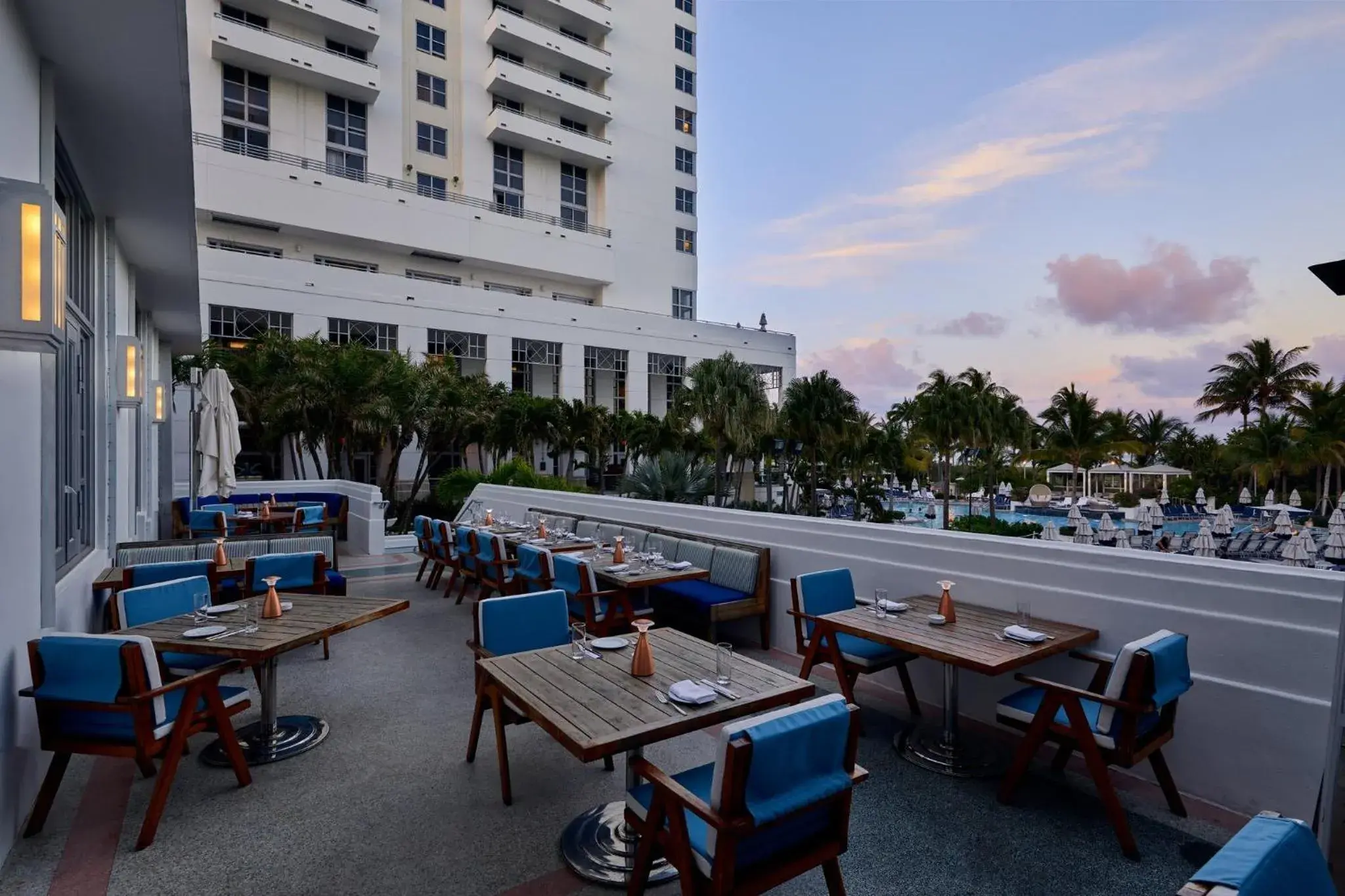 Restaurant/places to eat in Loews Miami Beach Hotel Restaurant/places to eat in Loews Miami Beach Hotel