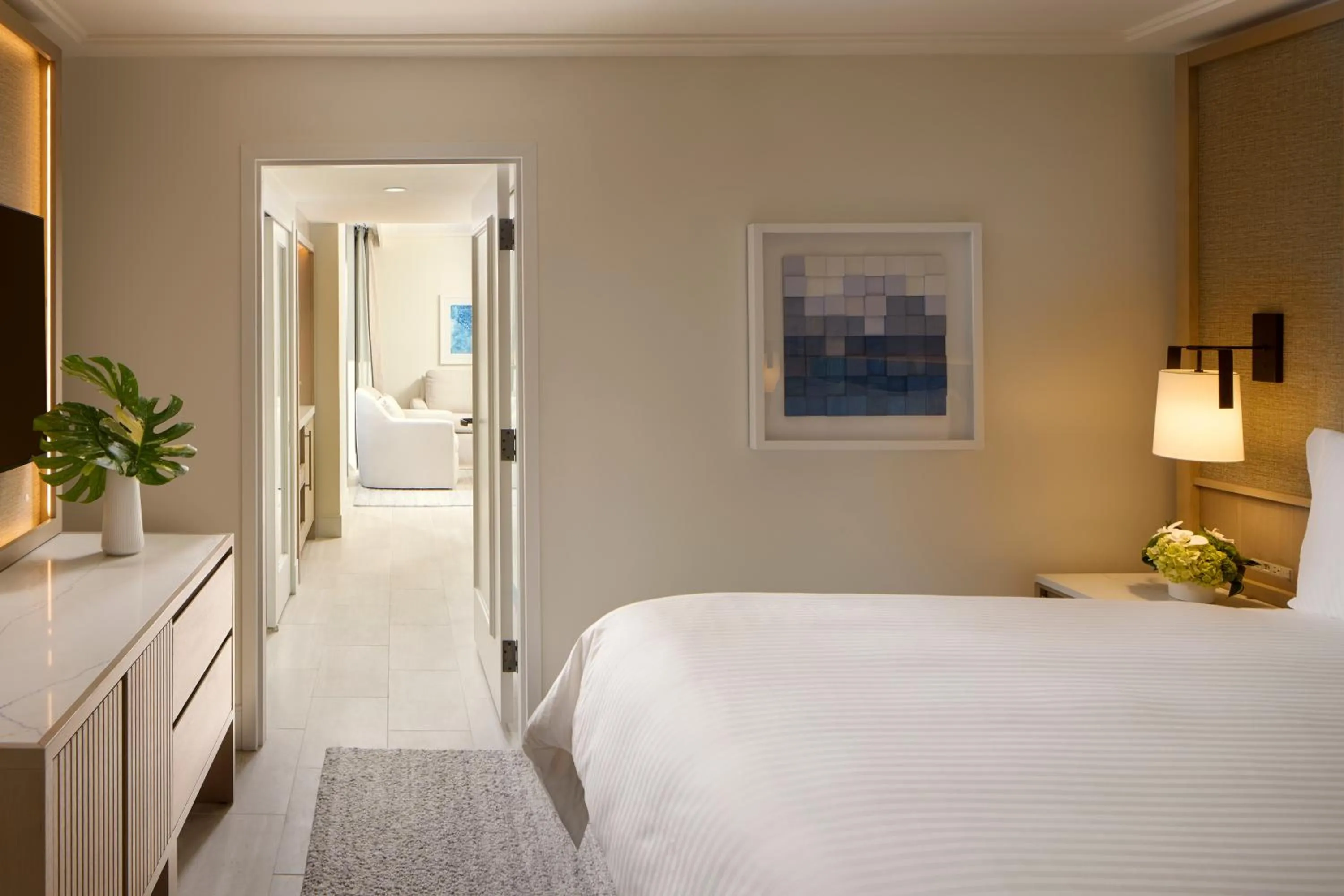 Bed in Loews Miami Beach Hotel