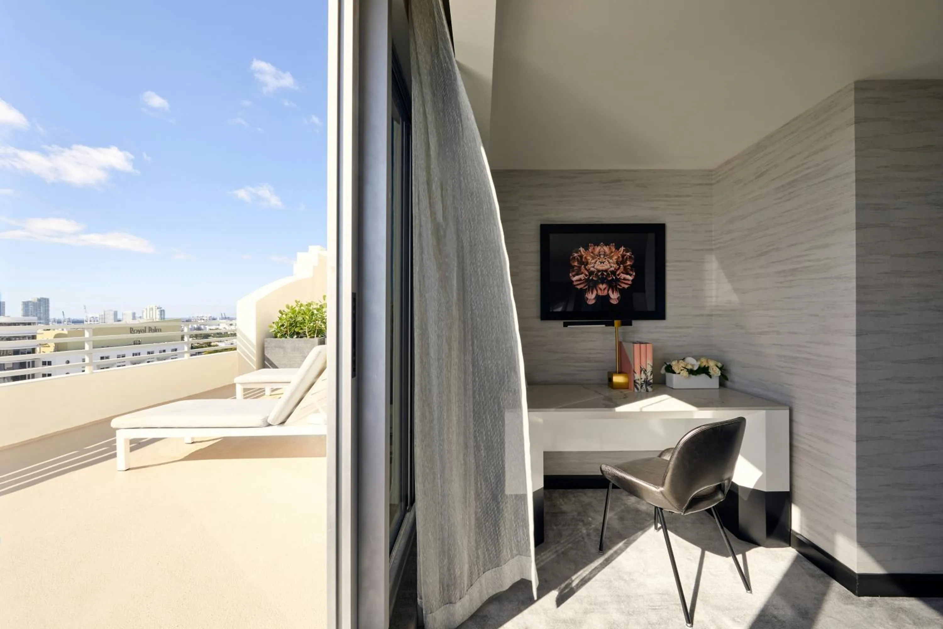 Bedroom in Loews Miami Beach Hotel