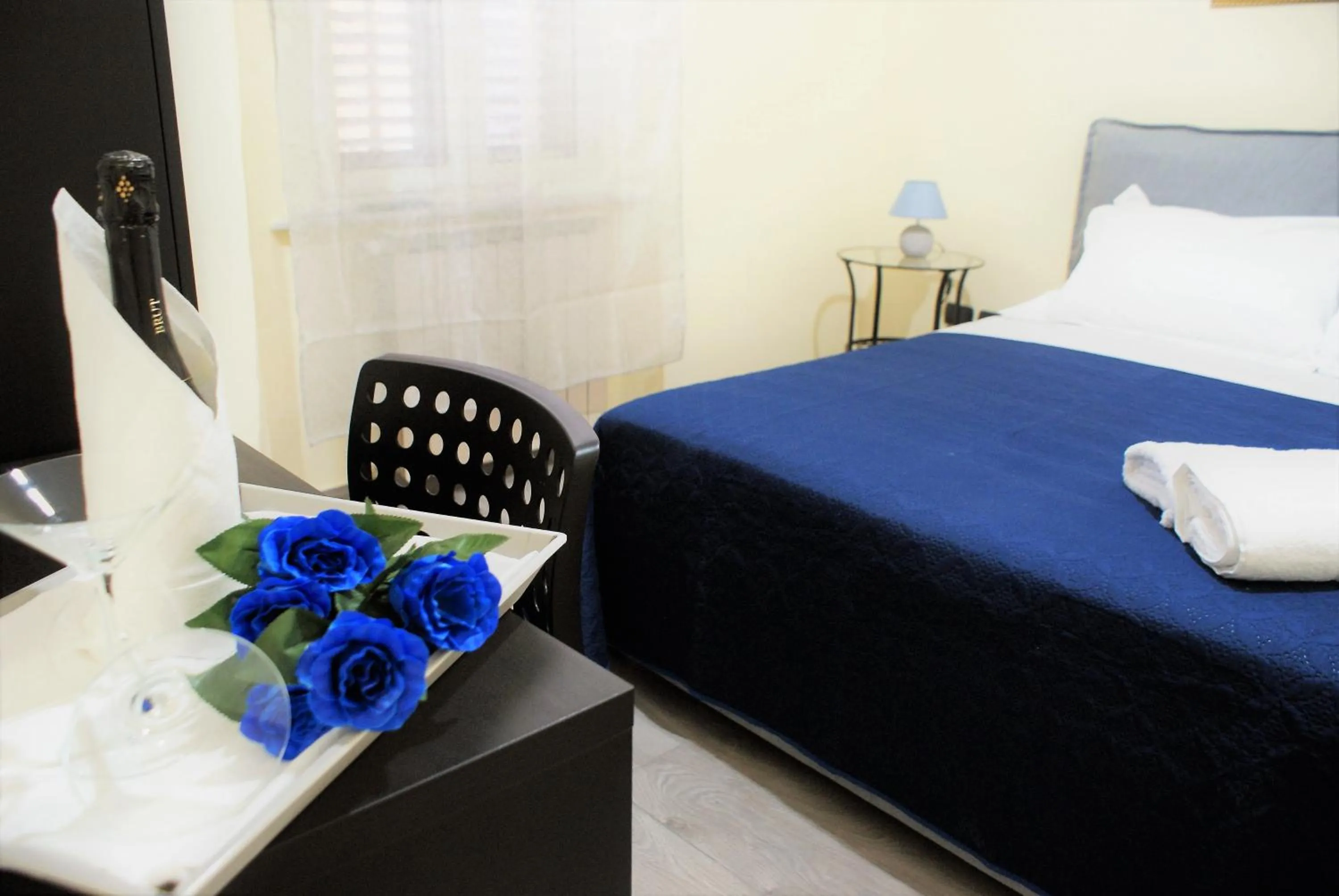 Bed in B&B Metropolitan RC