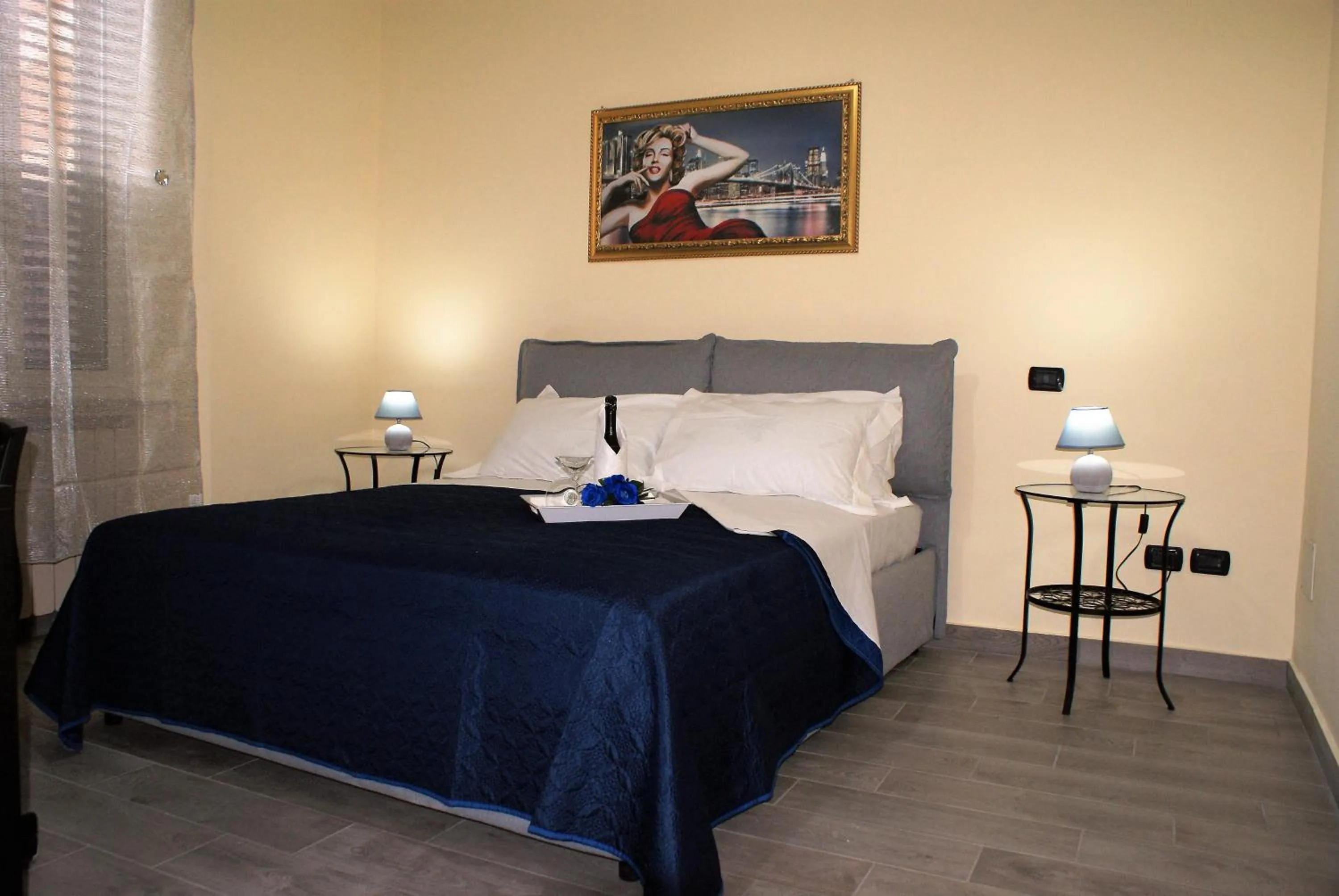 Bed in B&B Metropolitan RC