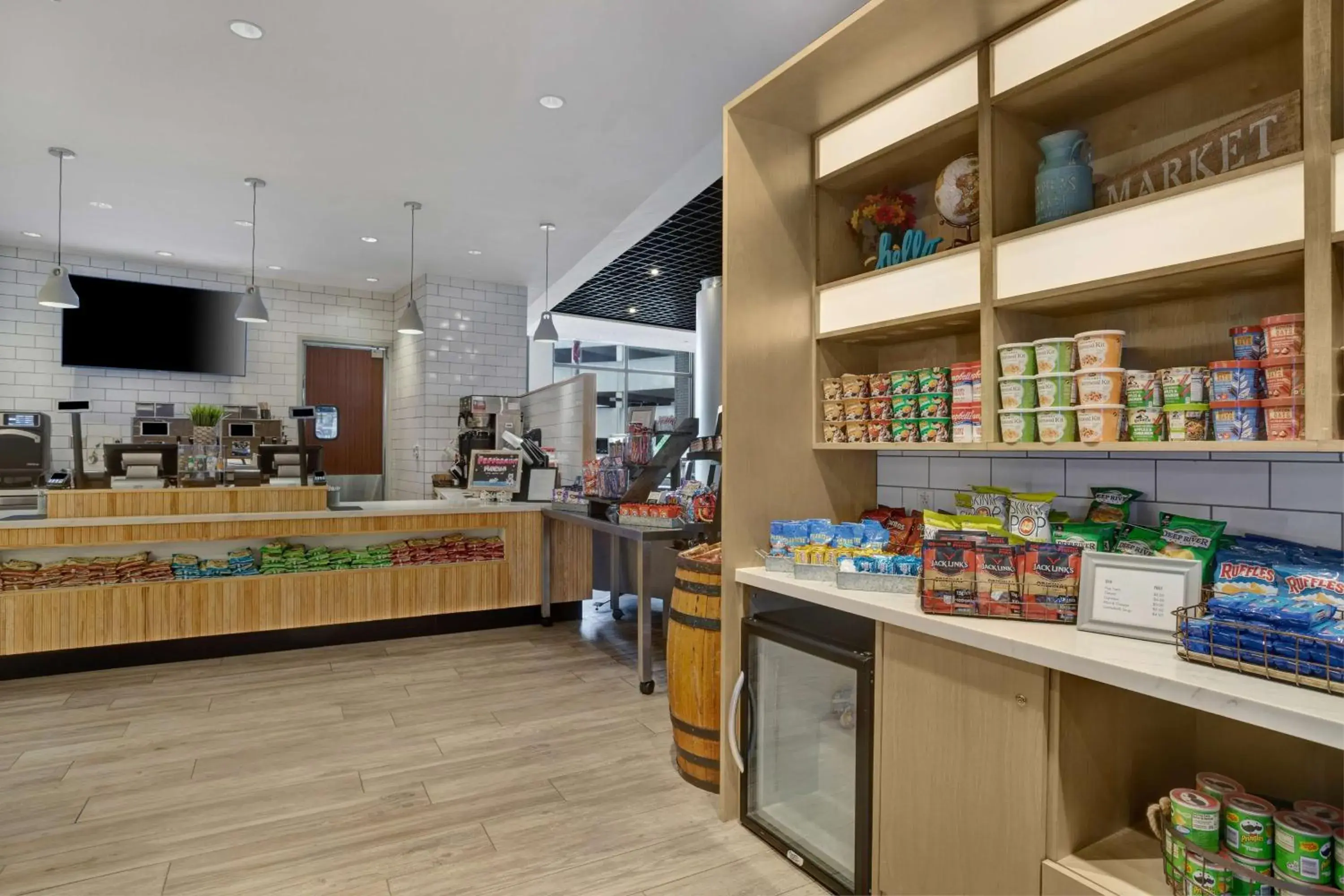 Restaurant/places to eat in Hyatt Regency DFW International Airport Restaurant/places to eat in Hyatt Regency DFW International Airport