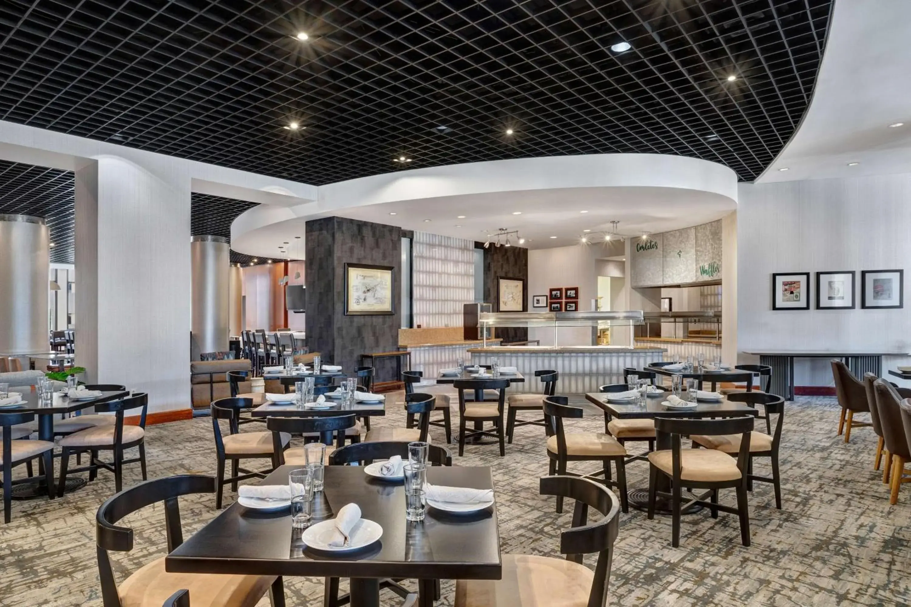 Restaurant/places to eat in Hyatt Regency DFW International Airport Restaurant/places to eat in Hyatt Regency DFW International Airport