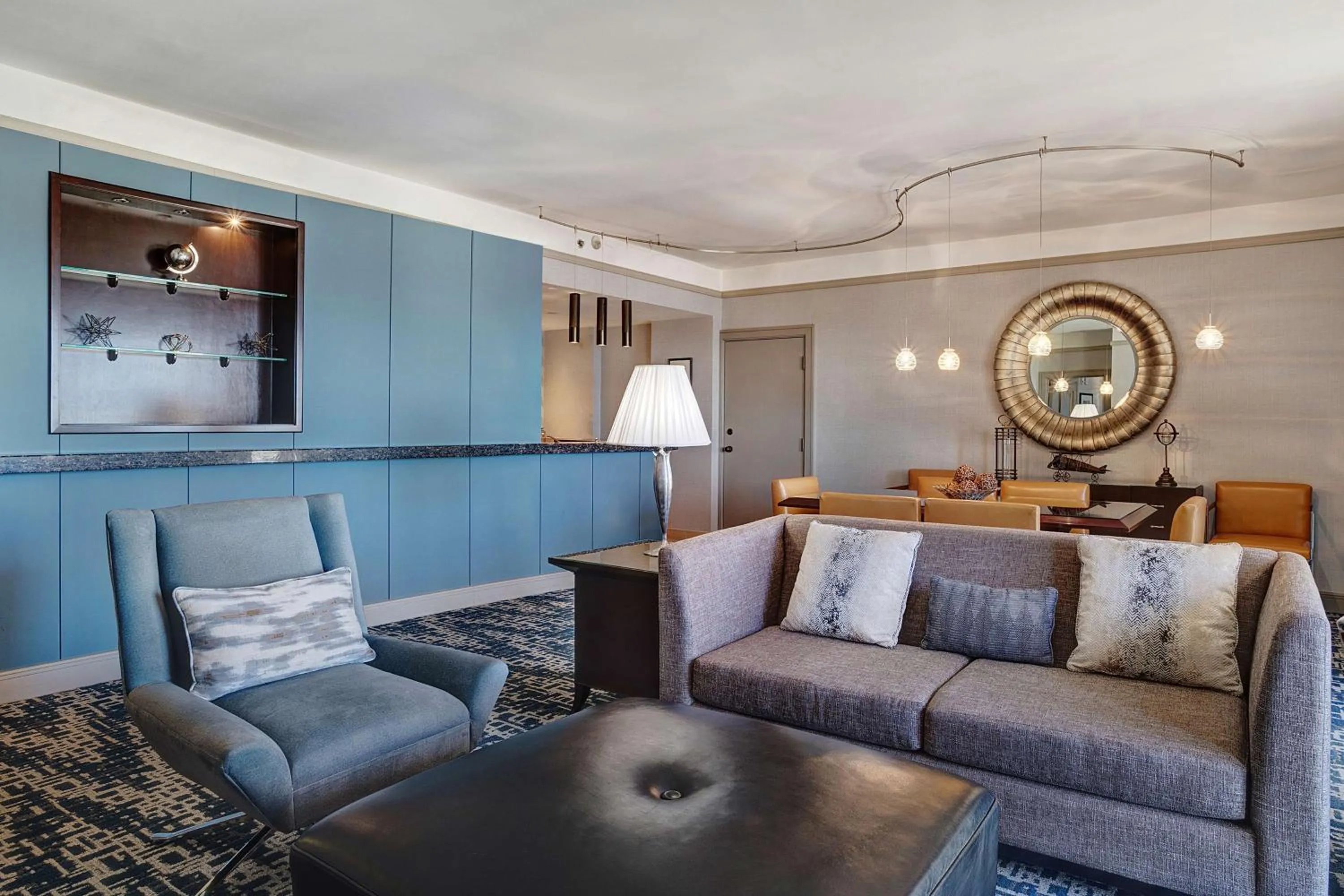 Photo of the whole room in Hyatt Regency DFW International Airport