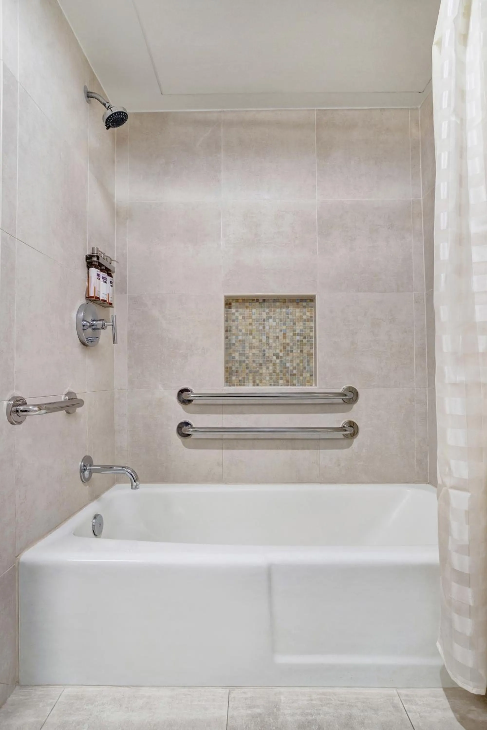 Bathroom in Hyatt Regency DFW International Airport