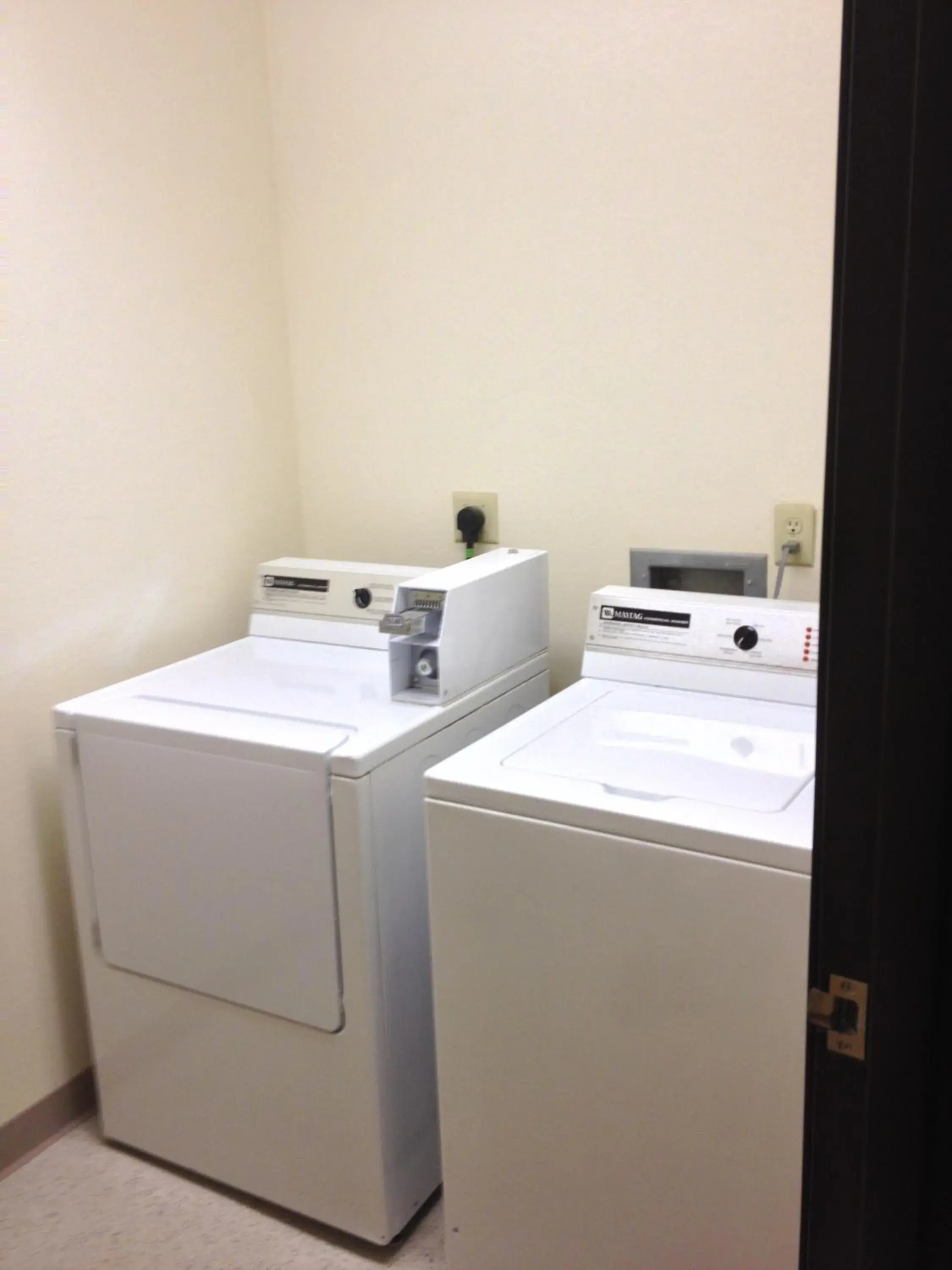 Americas Best Value Inn & Suites-Spring Valley Americas Best Value Inn & Suites-Spring Valley