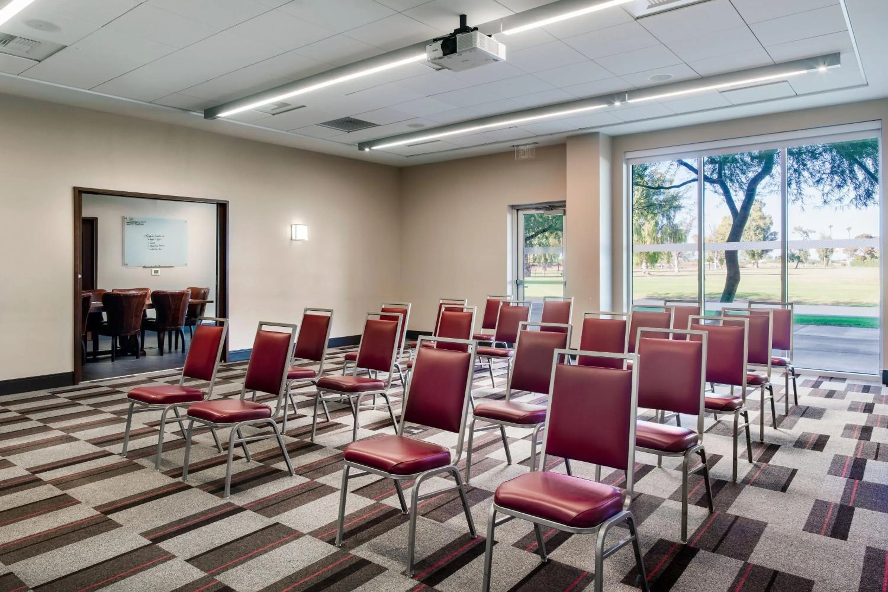 Meeting/conference room in Four Points by Sheraton at Phoenix Mesa Gateway Airport
