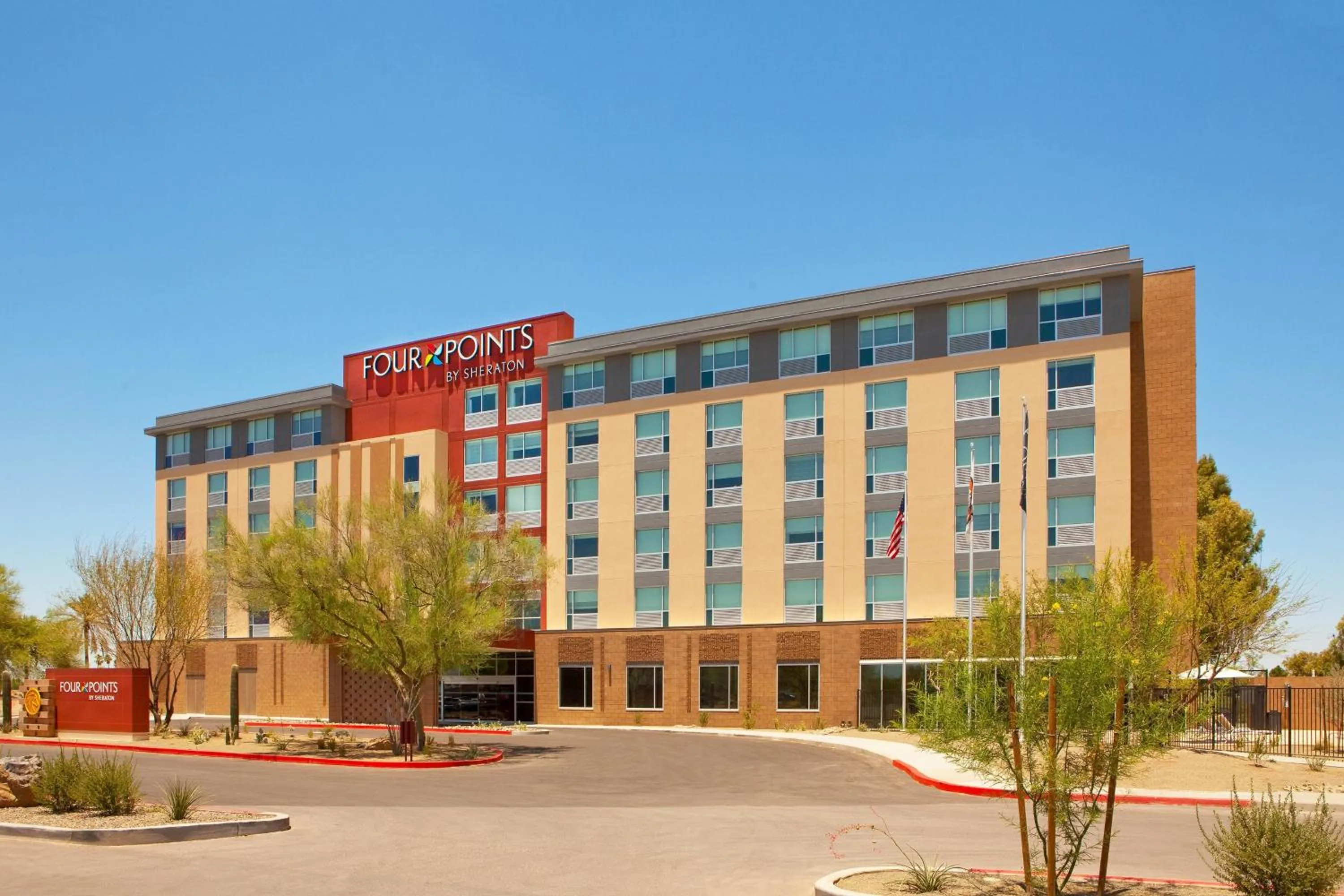 Property building in Four Points by Sheraton at Phoenix Mesa Gateway Airport