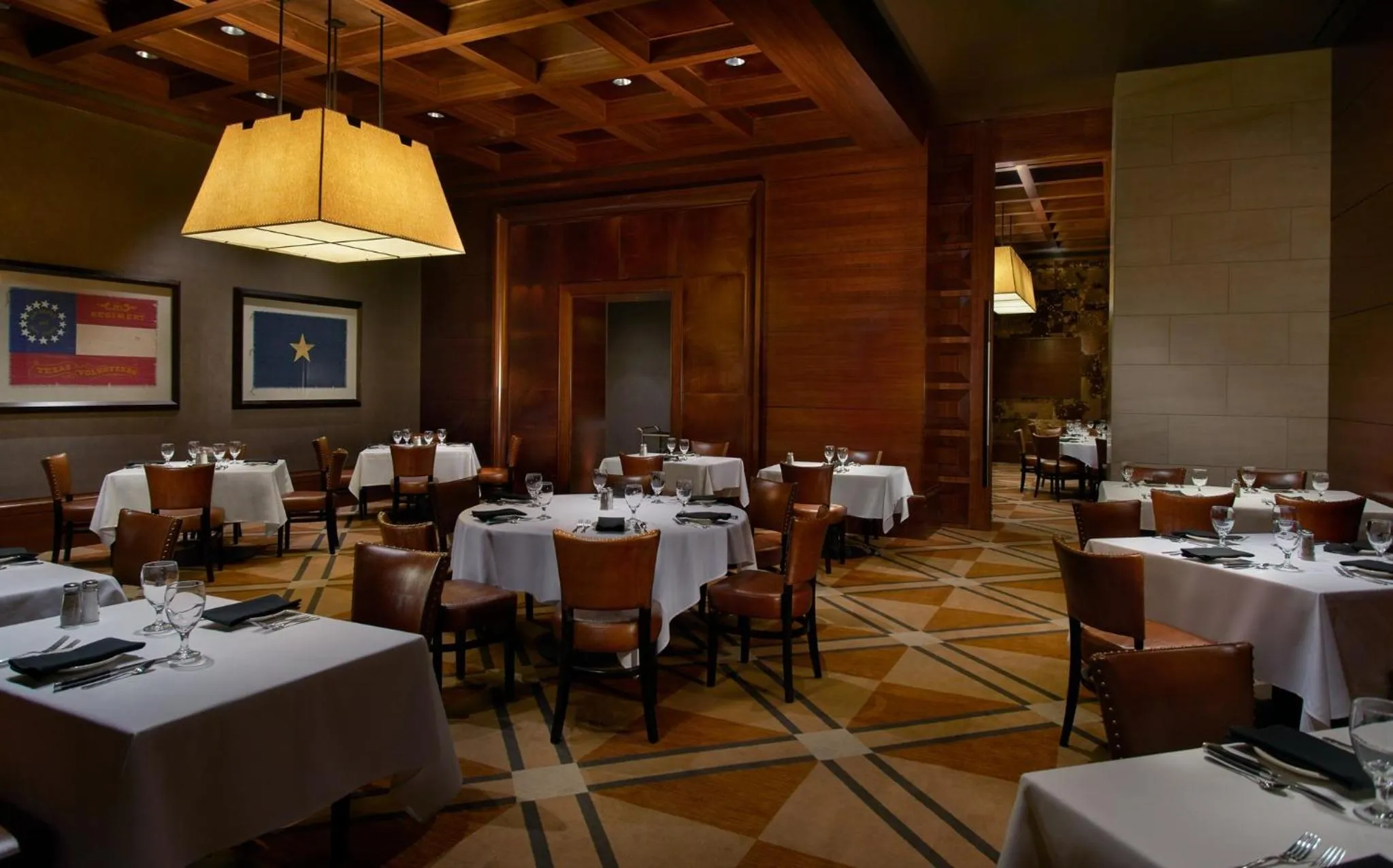 Restaurant/places to eat in Omni Dallas Hotel