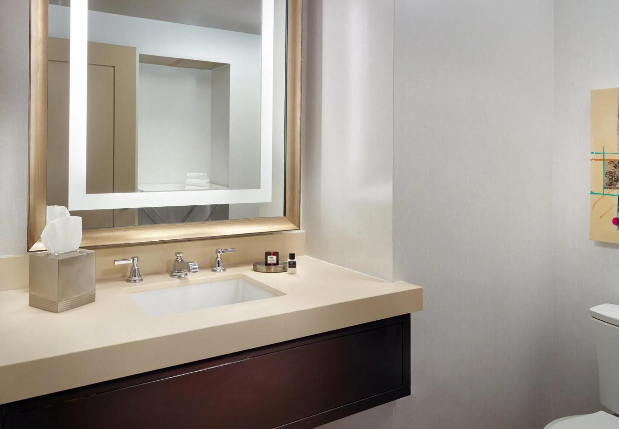 Bathroom in Omni Dallas Hotel