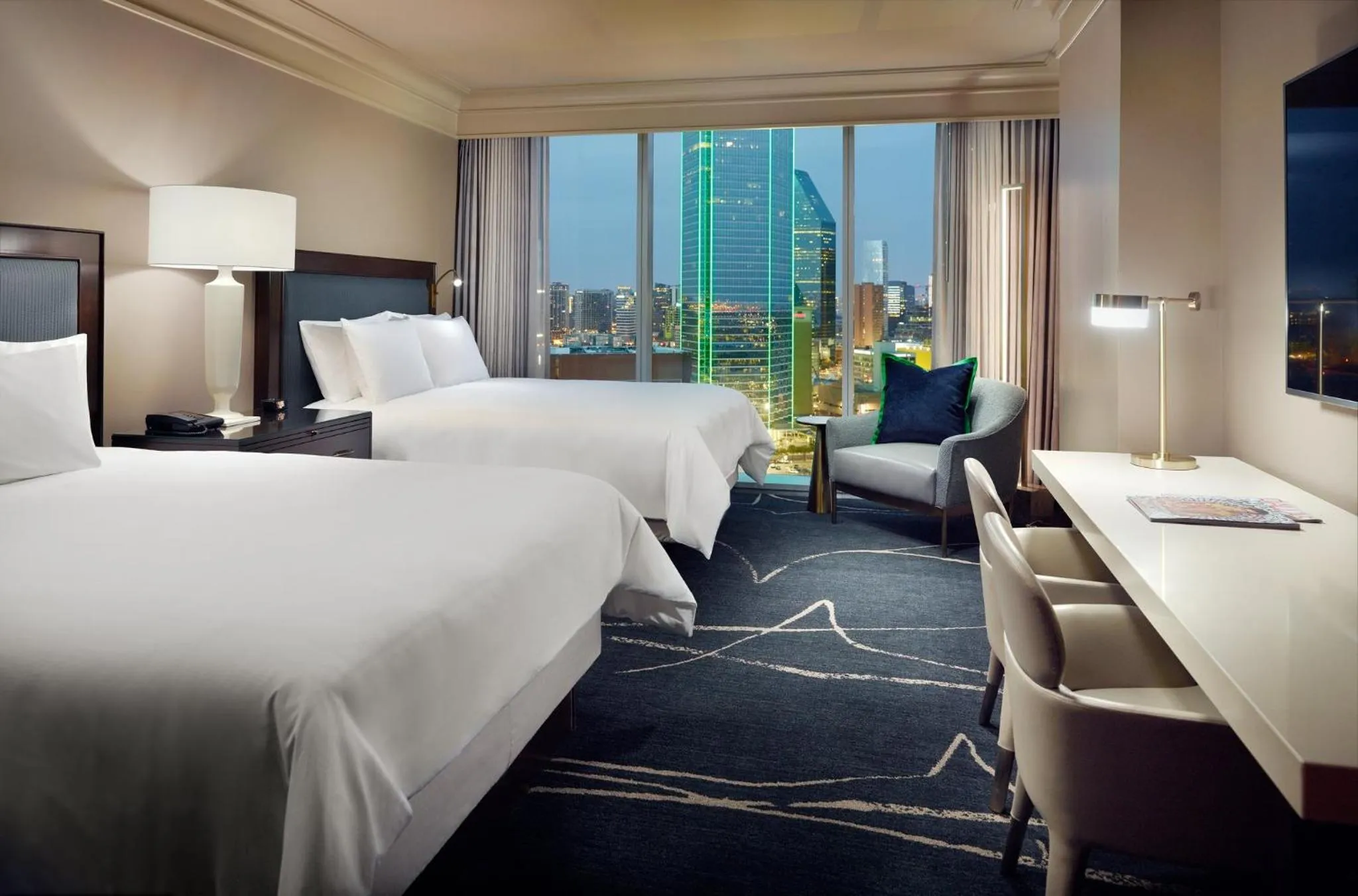 Property building, Bed in Omni Dallas Hotel