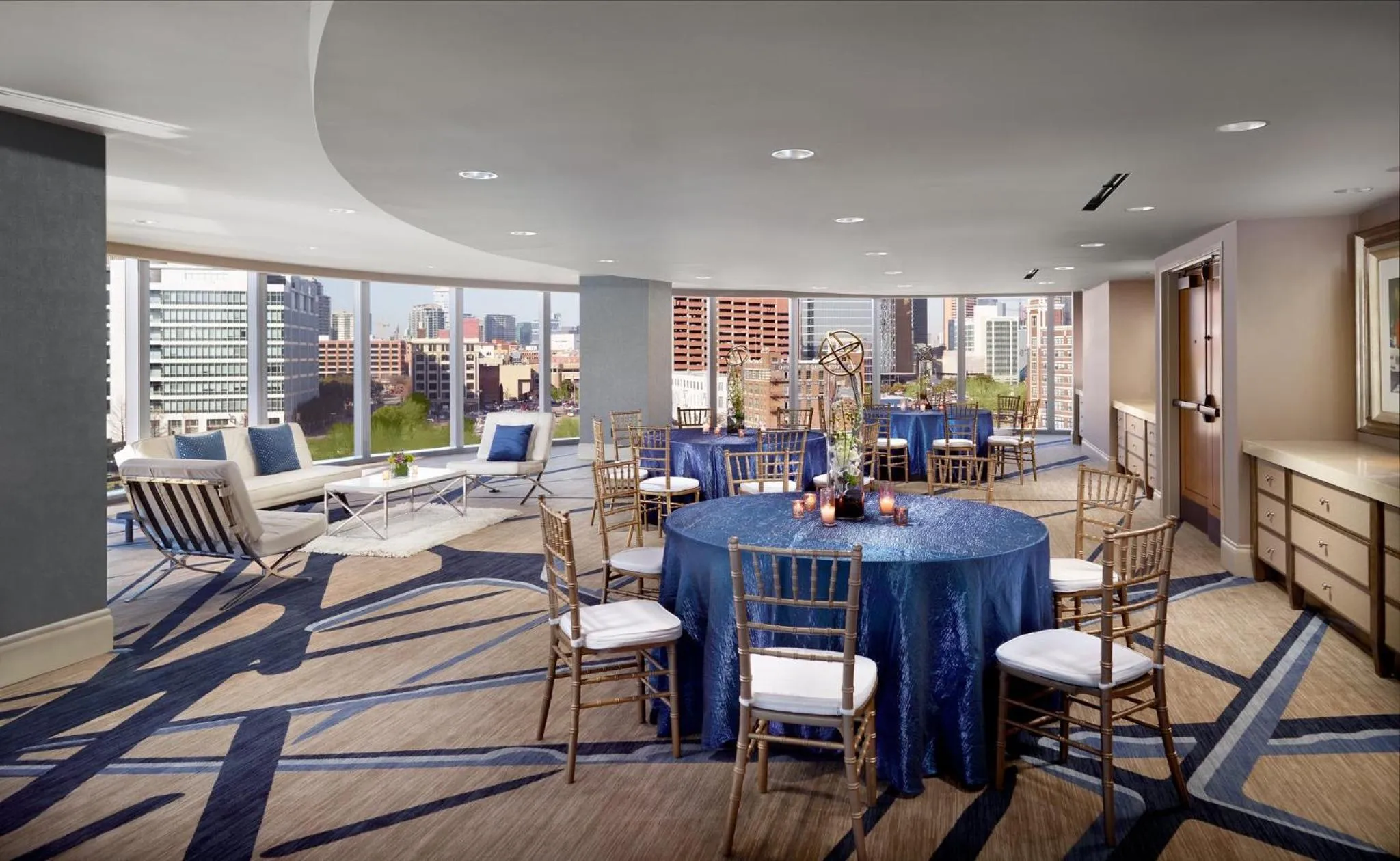 Meeting/conference room in Omni Dallas Hotel