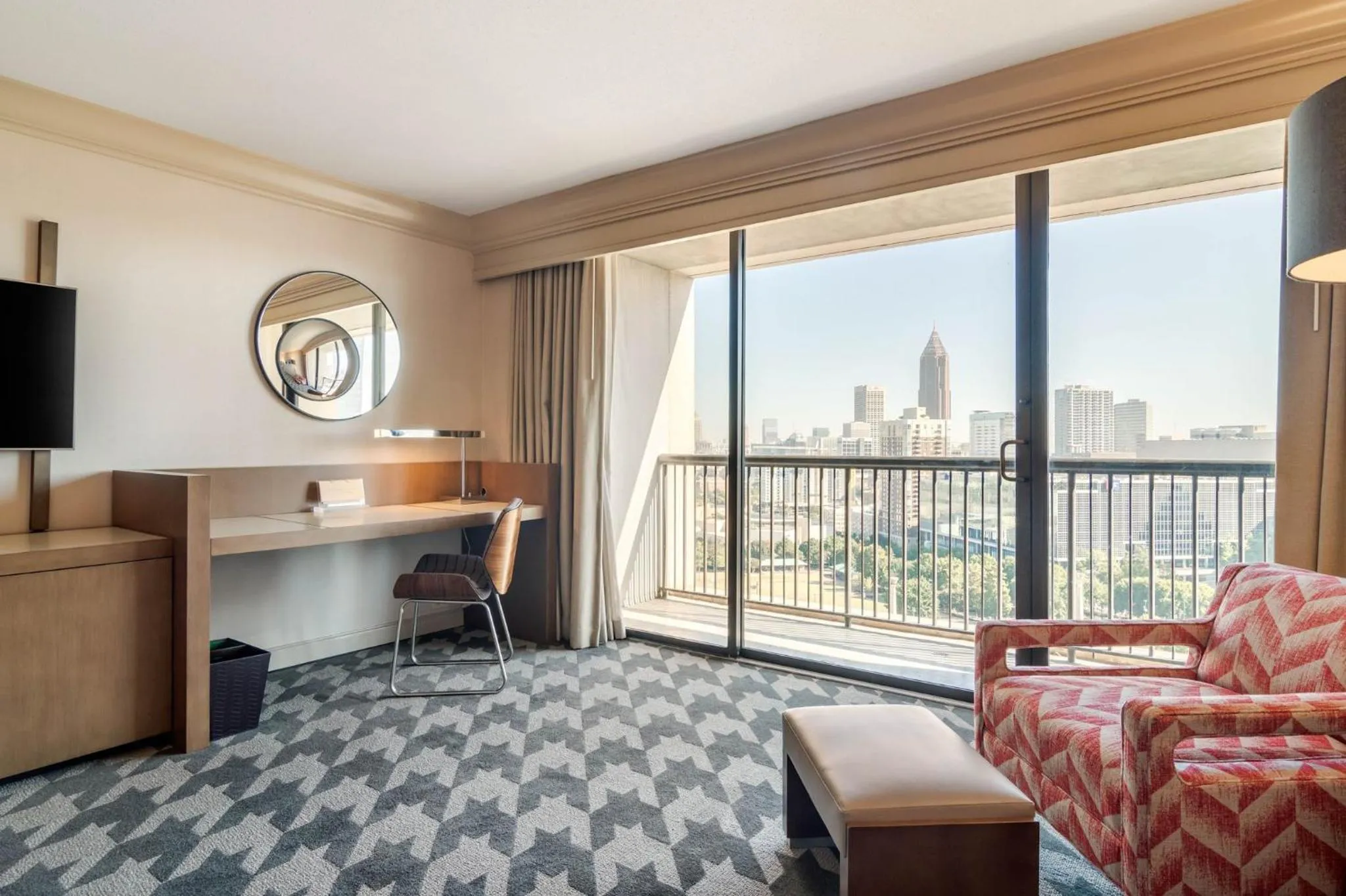 Photo of the whole room, Bed in Omni Atlanta Hotel at Centennial Park